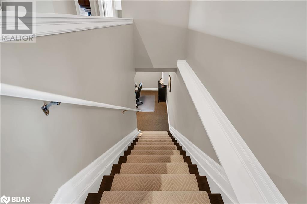 












308 CREEKSIDE Drive

,
Welland,




Ontario
L3C0B6

