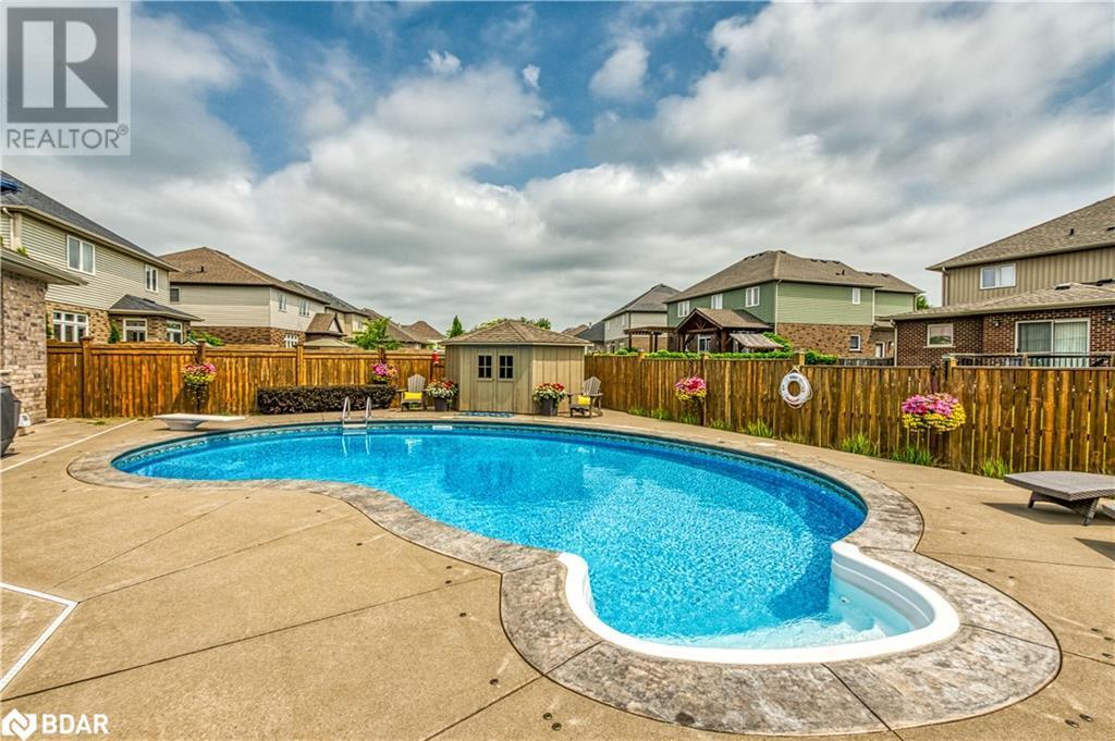 












308 CREEKSIDE Drive

,
Welland,




Ontario
L3C0B6

