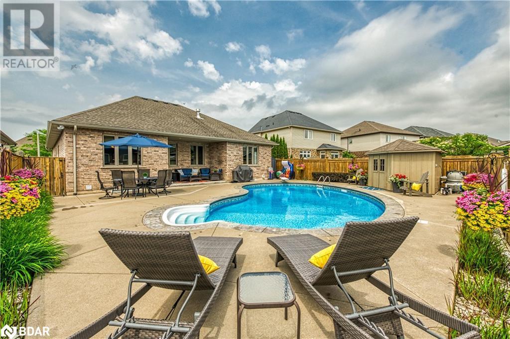 












308 CREEKSIDE Drive

,
Welland,




Ontario
L3C0B6

