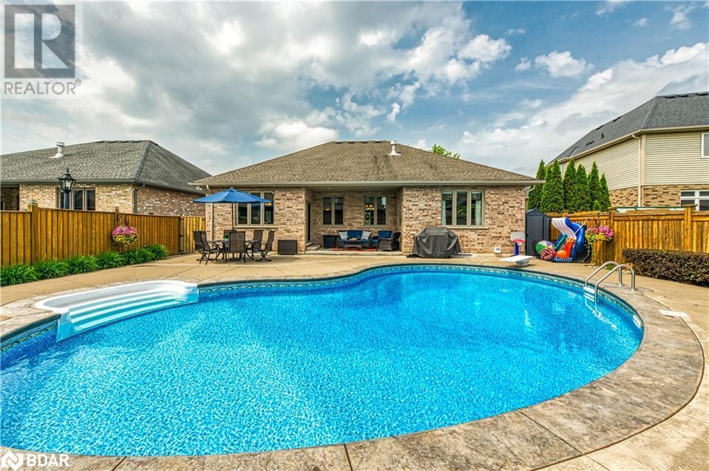 












308 CREEKSIDE Drive

,
Welland,




Ontario
L3C0B6

