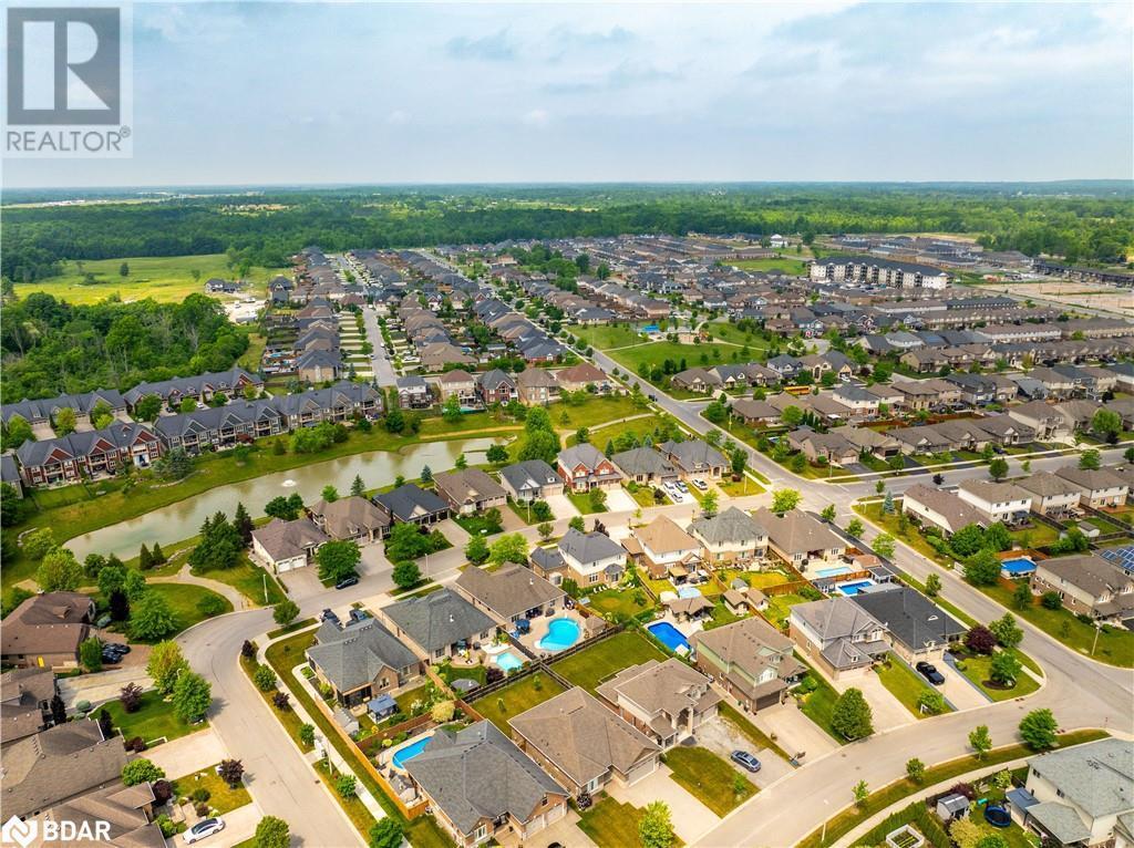 












308 CREEKSIDE Drive

,
Welland,




Ontario
L3C0B6

