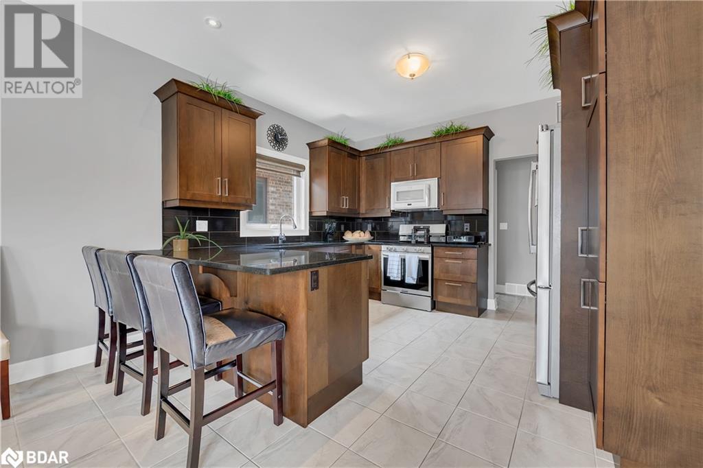 












308 CREEKSIDE Drive

,
Welland,




Ontario
L3C0B6

