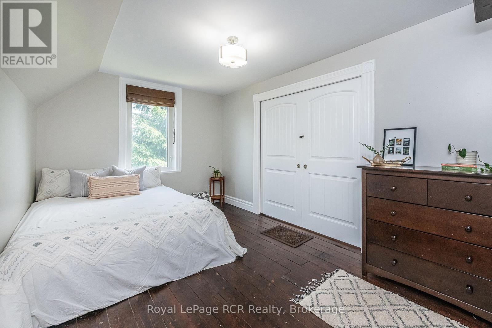 












116327 2ND LINE SW

,
Melancthon,




Ontario
L9V2C5

