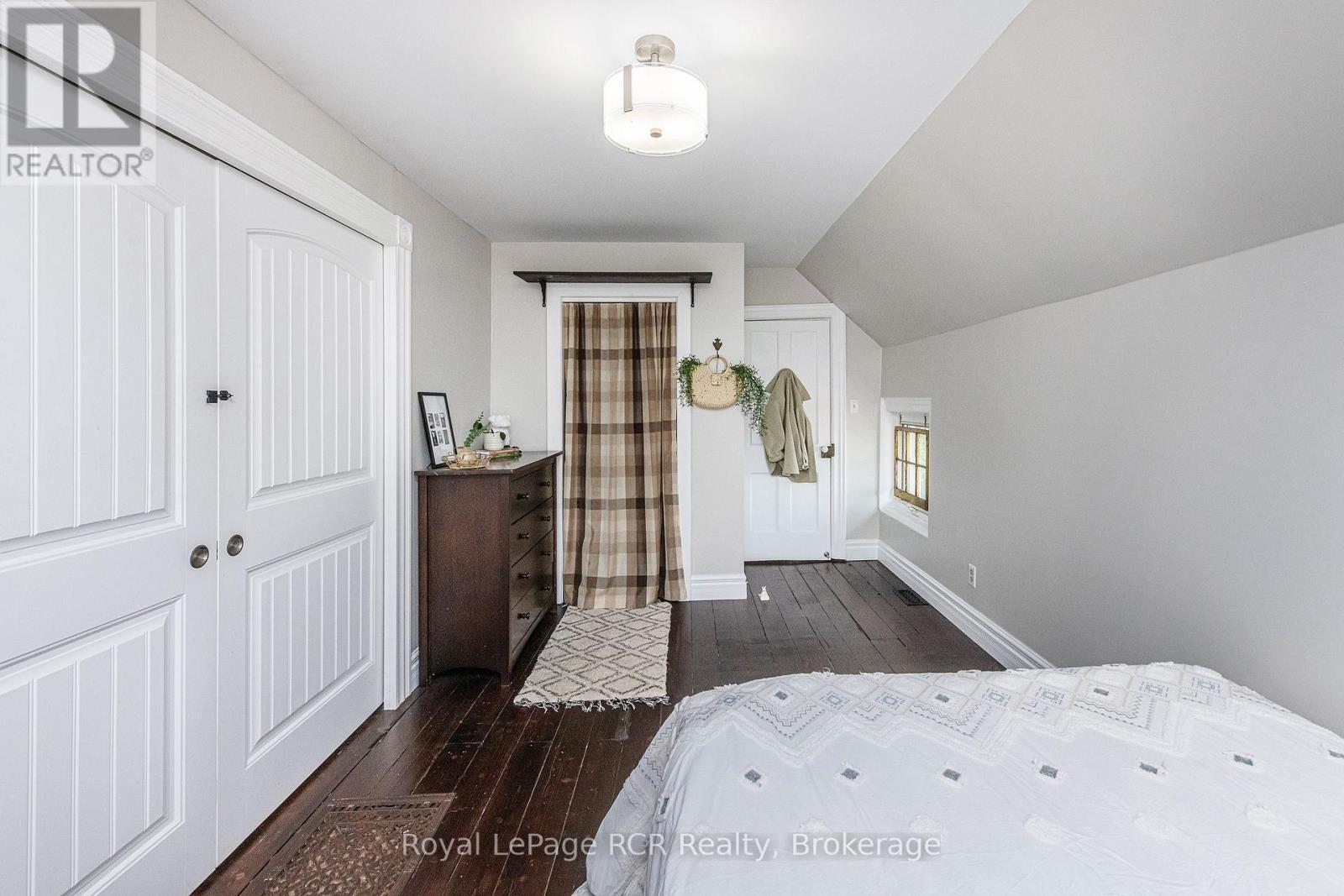 












116327 2ND LINE SW

,
Melancthon,




Ontario
L9V2C5

