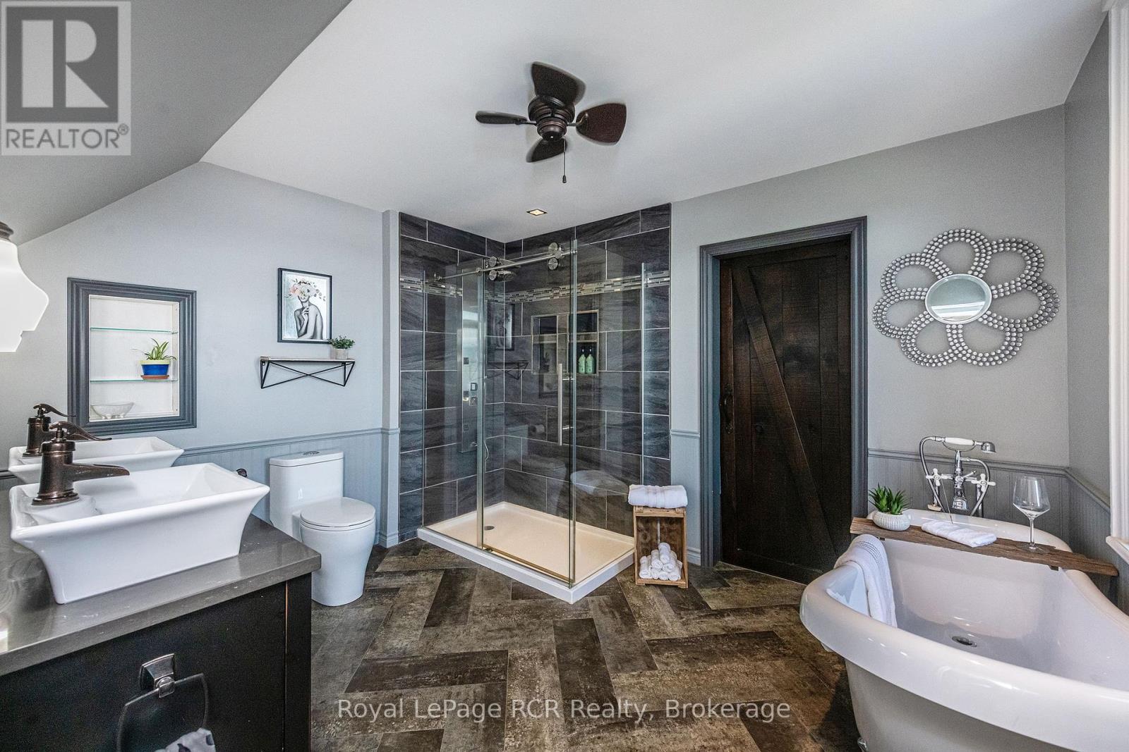 












116327 2ND LINE SW

,
Melancthon,




Ontario
L9V2C5

