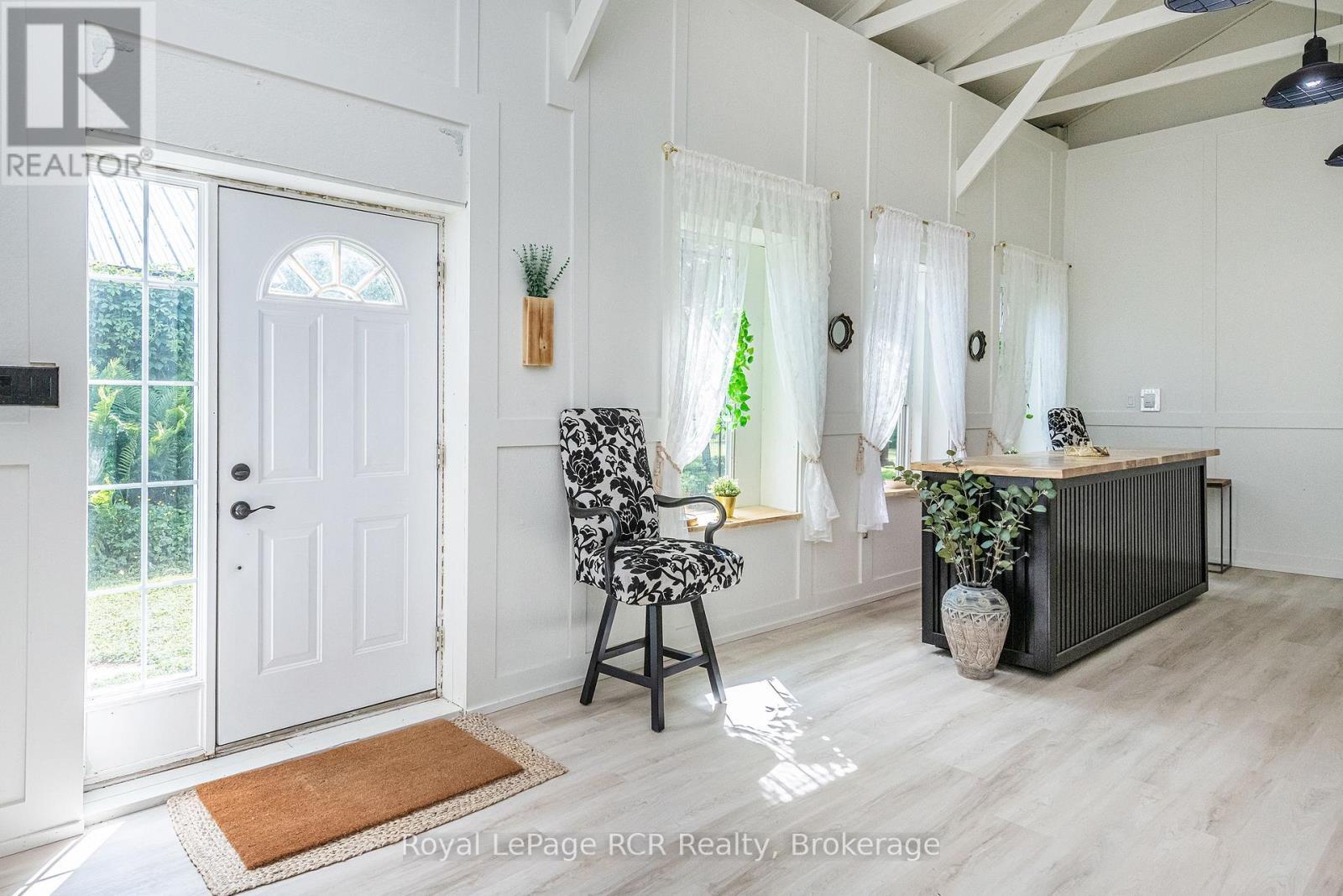 












116327 2ND LINE SW

,
Melancthon,




Ontario
L9V2C5

