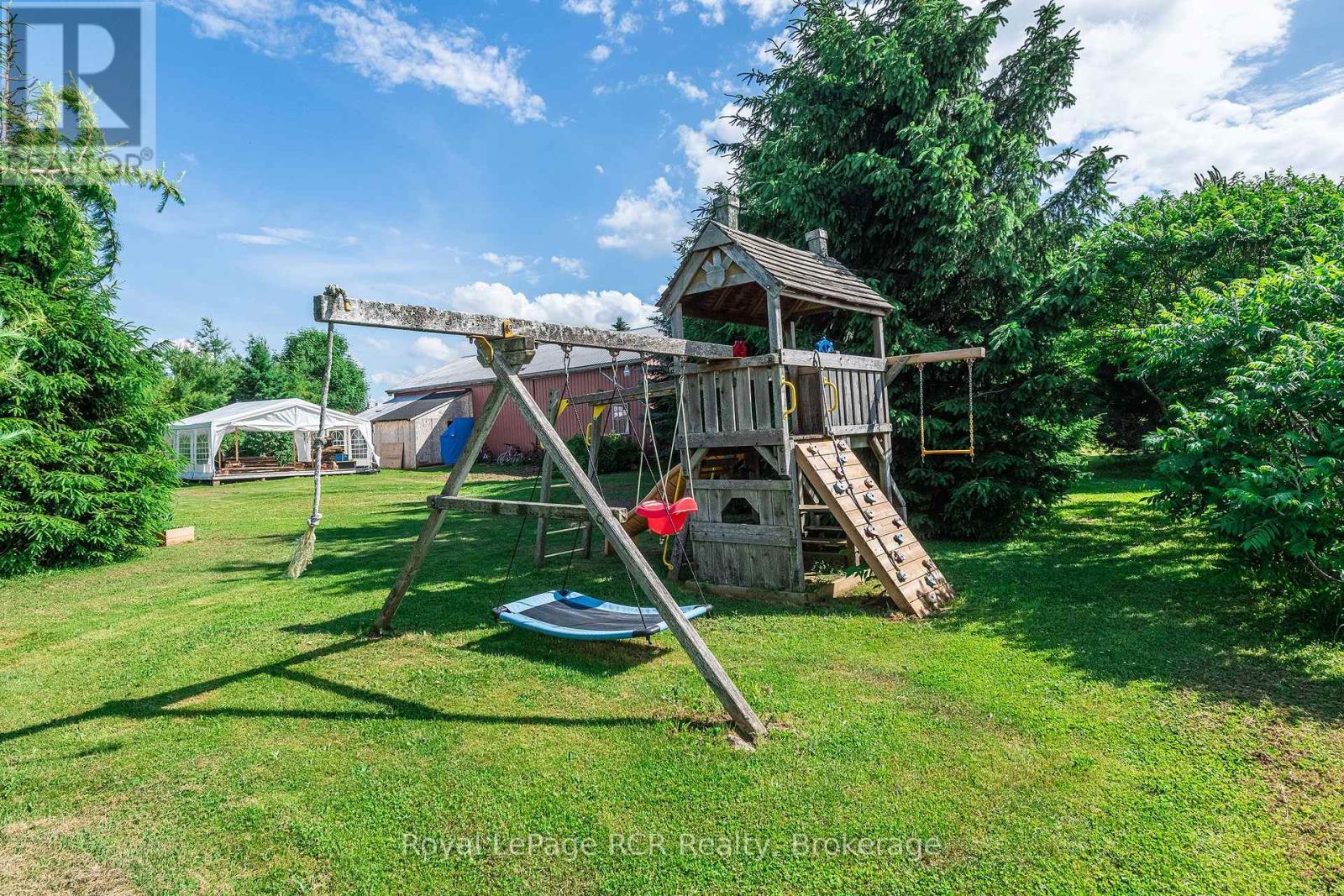 












116327 2ND LINE SW

,
Melancthon,




Ontario
L9V2C5

