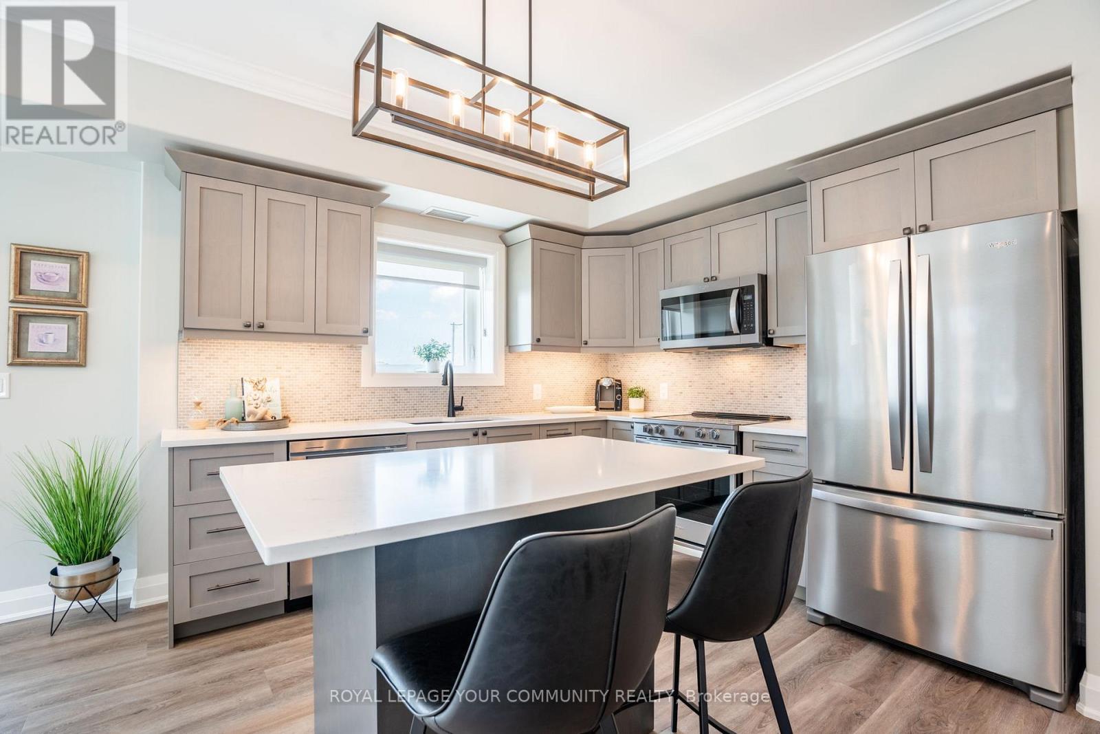 












103 - 120 SUMMERSIDES BOULEVARD

,
Pelham,




Ontario
L0S1E1

