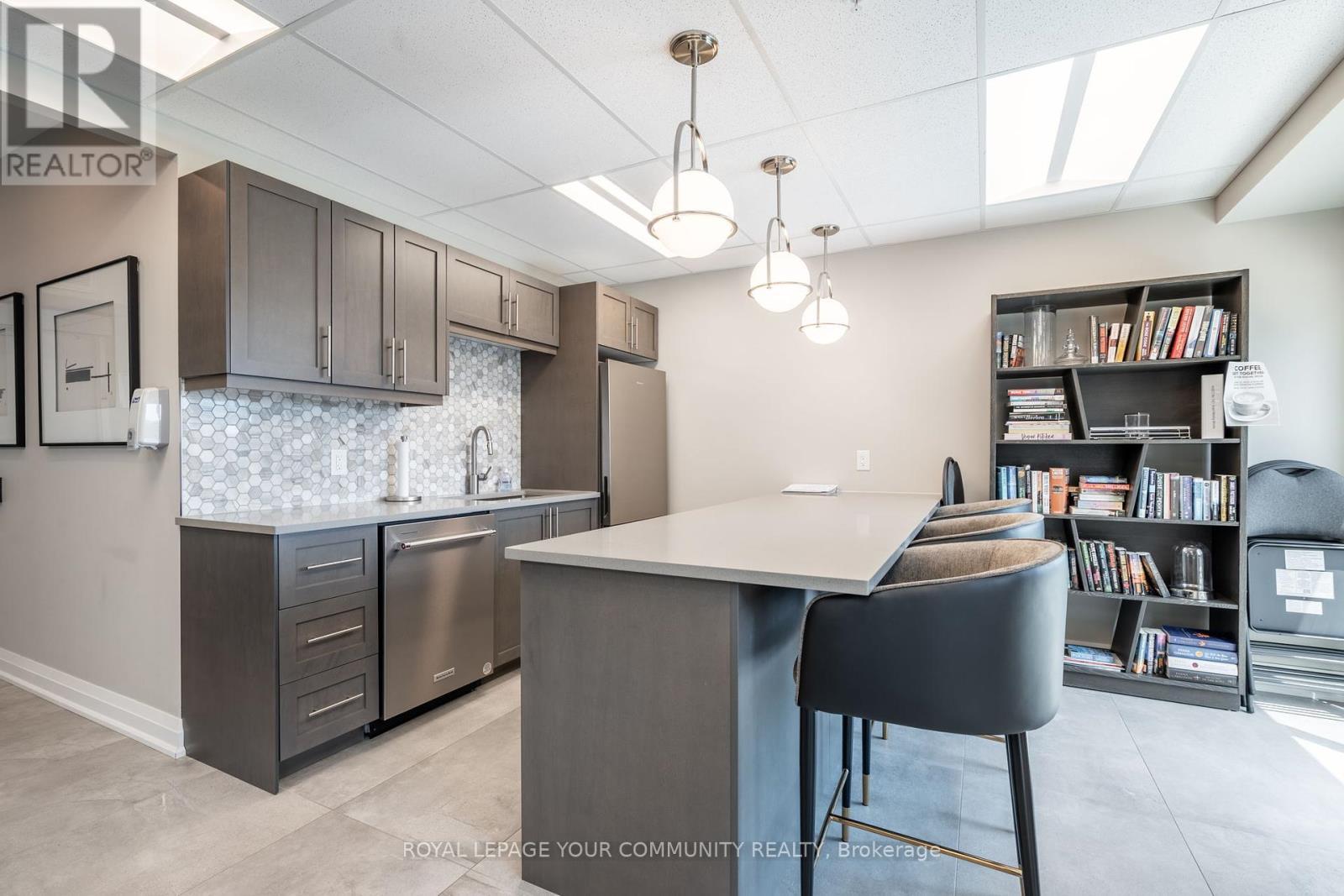 












103 - 120 SUMMERSIDES BOULEVARD

,
Pelham,




Ontario
L0S1E1

