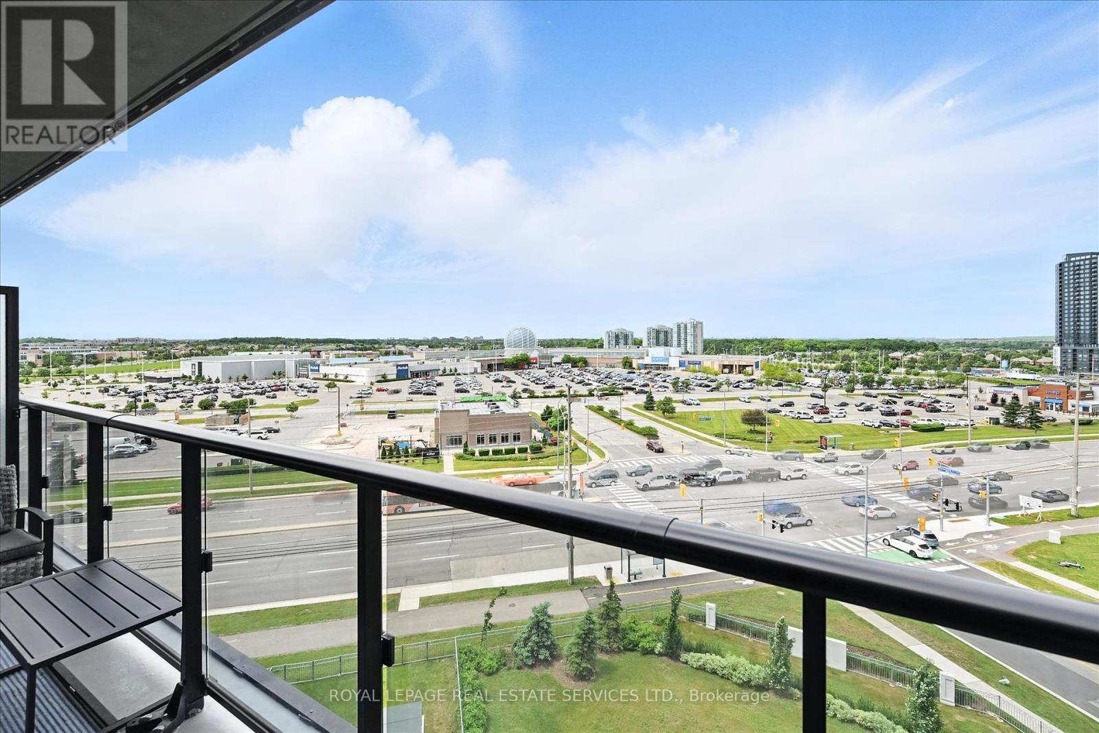 












701 - 4699 GLEN ERIN DRIVE

,
Mississauga,




Ontario
L5M2E5

