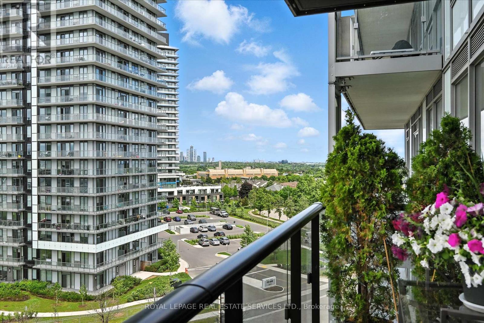 












701 - 4699 GLEN ERIN DRIVE

,
Mississauga,




Ontario
L5M2E5

