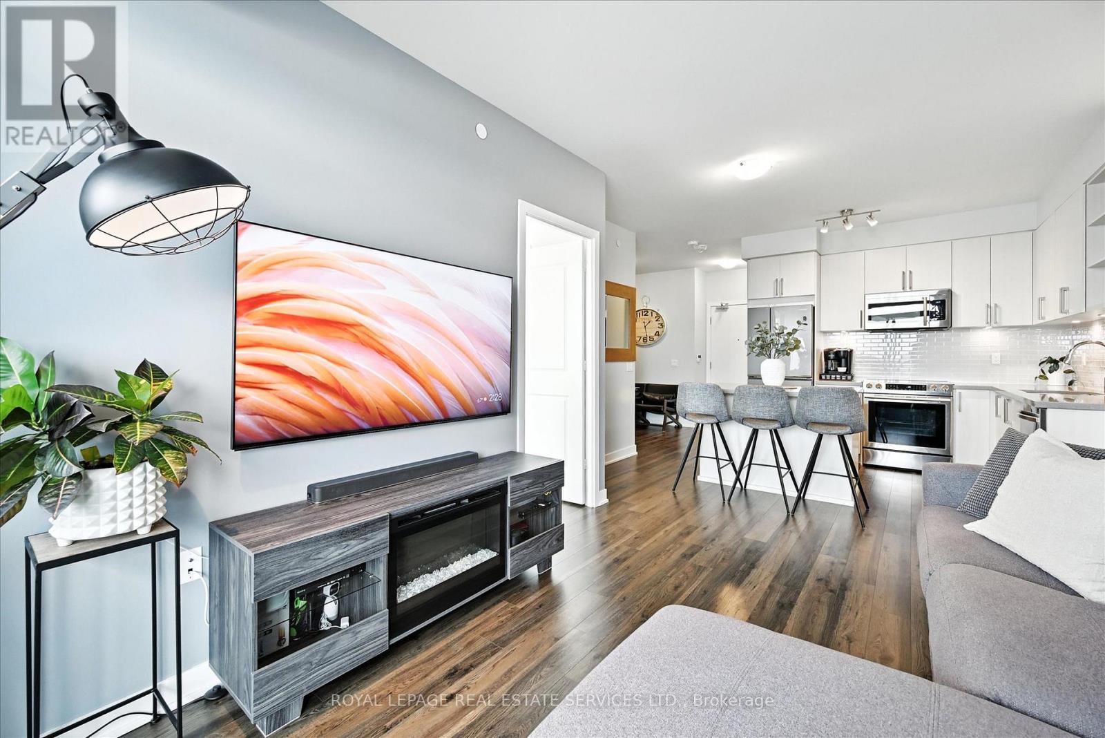 












701 - 4699 GLEN ERIN DRIVE

,
Mississauga,




Ontario
L5M2E5

