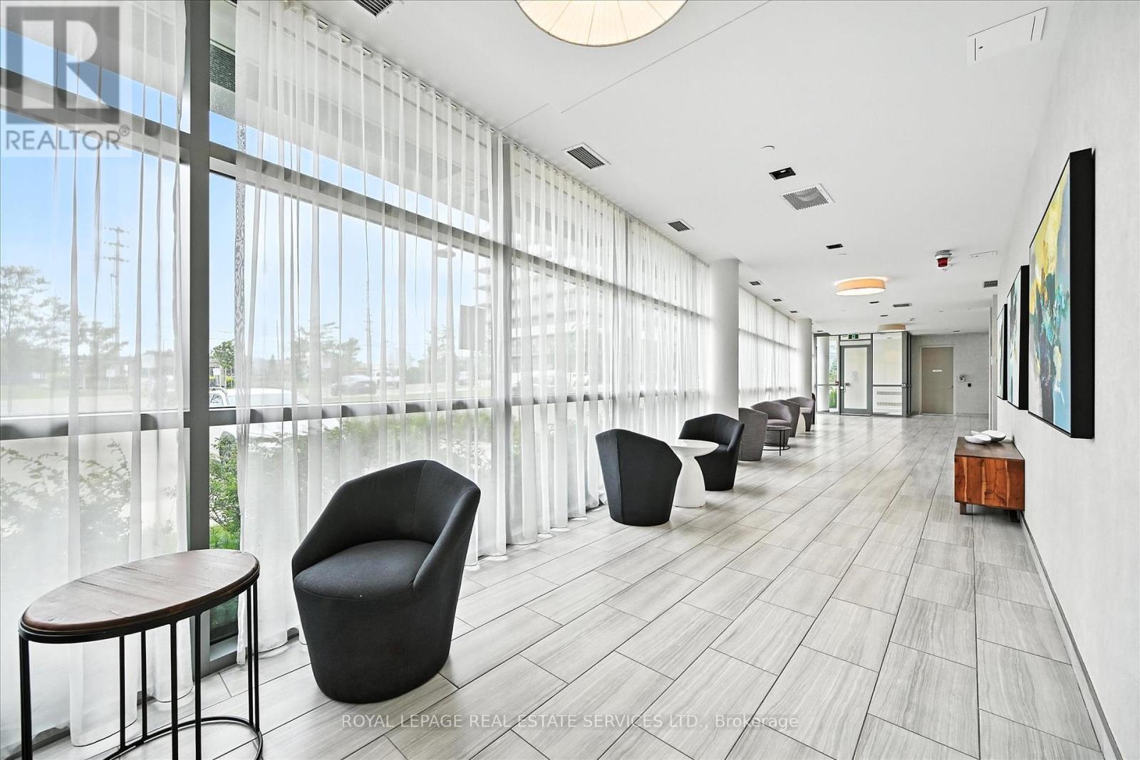 












701 - 4699 GLEN ERIN DRIVE

,
Mississauga,




Ontario
L5M2E5

