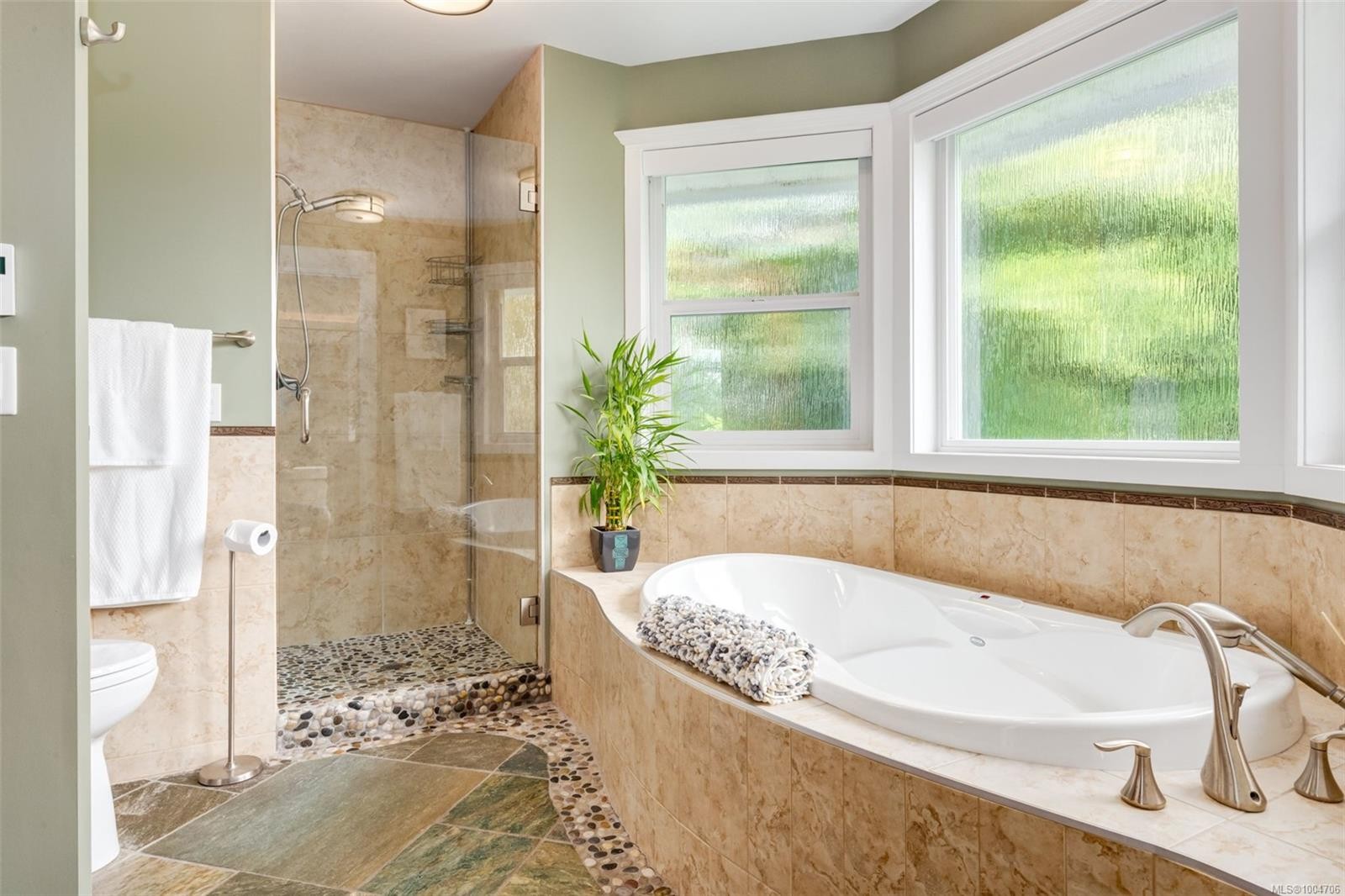 









5135


Carriage

Dr,
Nanaimo,




BC
V9V 1H2

