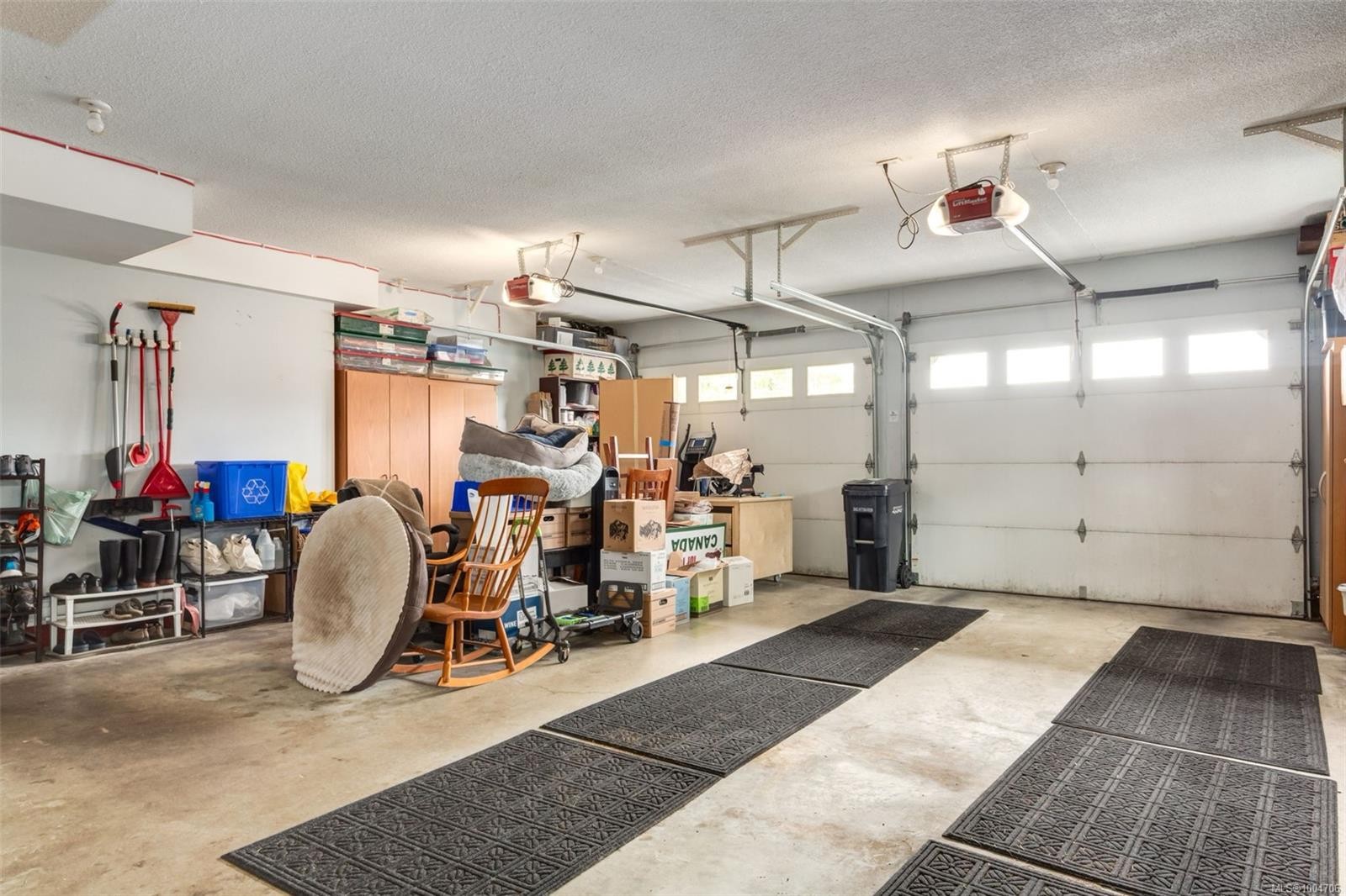 









5135


Carriage

Dr,
Nanaimo,




BC
V9V 1H2

