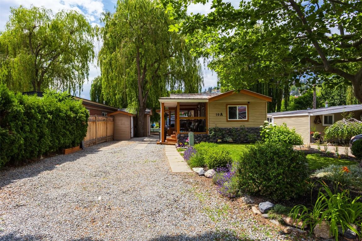 









1375


Green Bay

Road, 10A,
West Kelowna,




BC
V4T 2B8

