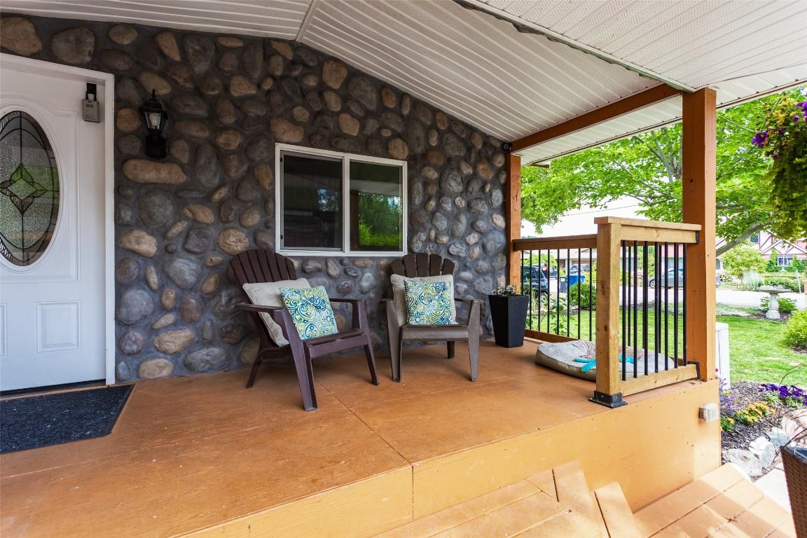 









1375


Green Bay

Road, 10A,
West Kelowna,




BC
V4T 2B8

