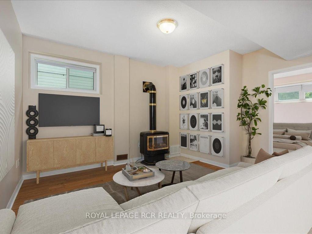 









131


Mainprize

Crescent,
East Gwillimbury,




ON
L0G 1M0

