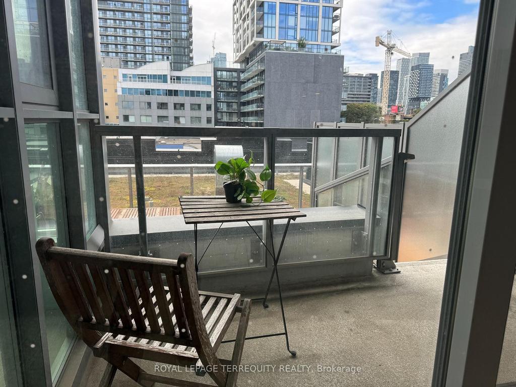 









120


Parliament

Street, 421,
Toronto,




ON
M5A 0N6

