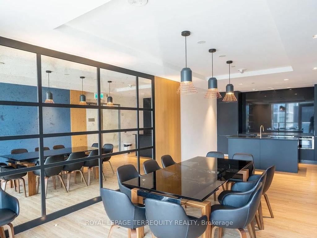 









120


Parliament

Street, 421,
Toronto,




ON
M5A 0N6

