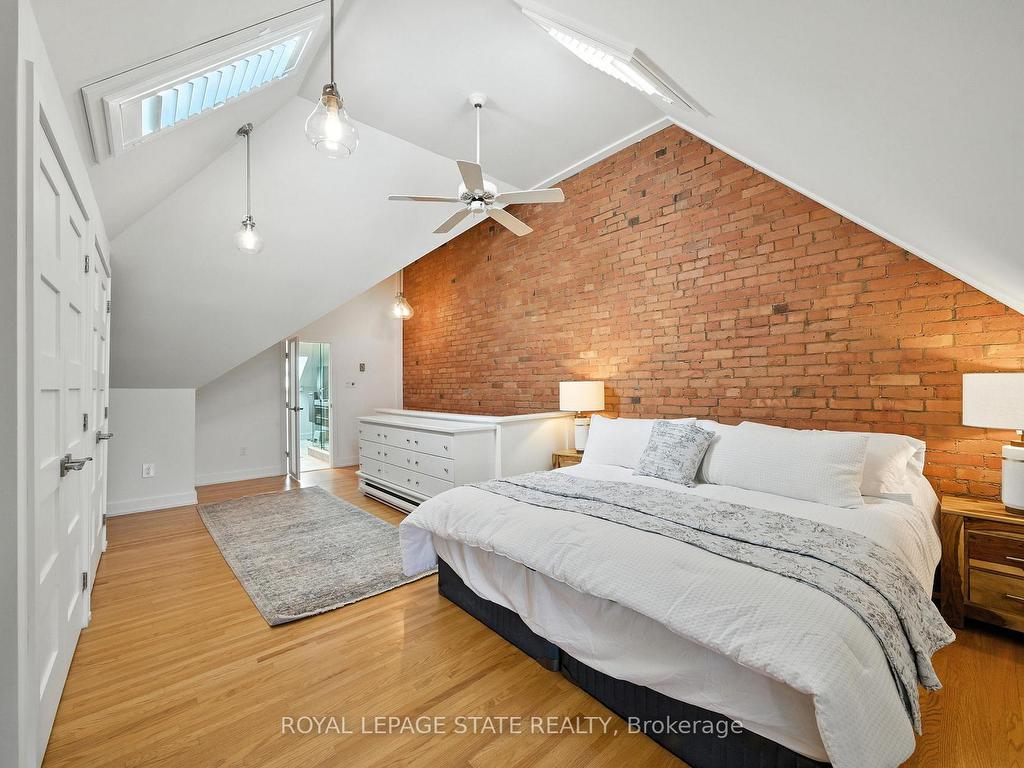 









137


Markland

Street,
Hamilton,




ON
L8P 2K3

