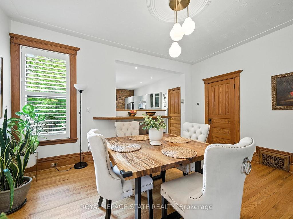 









137


Markland

Street,
Hamilton,




ON
L8P 2K3

