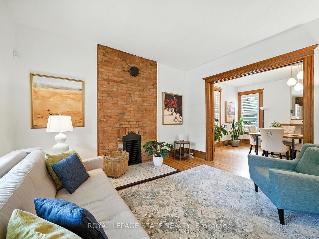 









137


Markland

Street,
Hamilton,




ON
L8P 2K3

