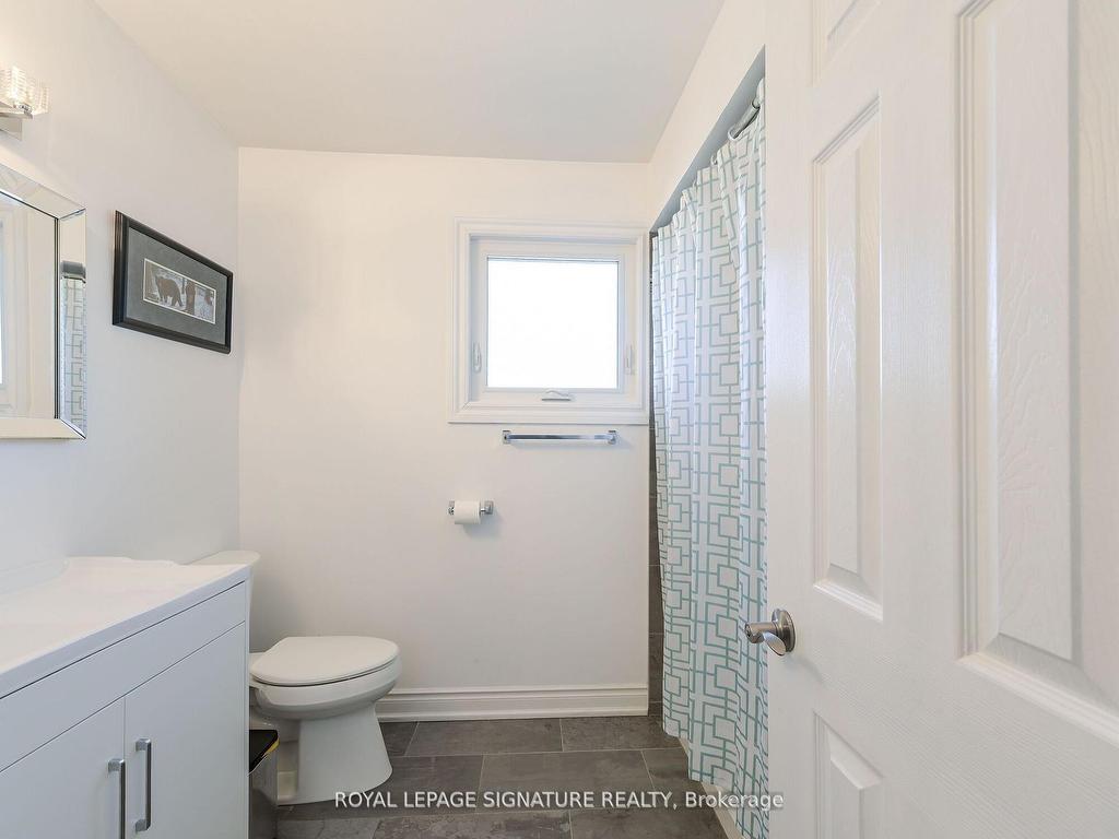 









281


Mcgill

Street,
Mississauga,




ON
L5A 1V3

