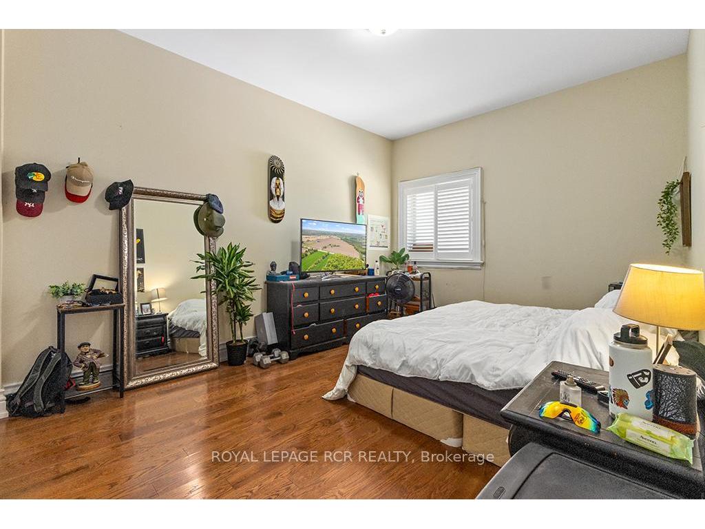 









5680


Wellington Road 23

N/A,
Erin,




ON
N0B 1T0

