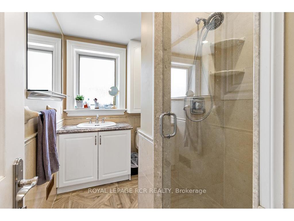 









5680


Wellington Road 23

N/A,
Erin,




ON
N0B 1T0

