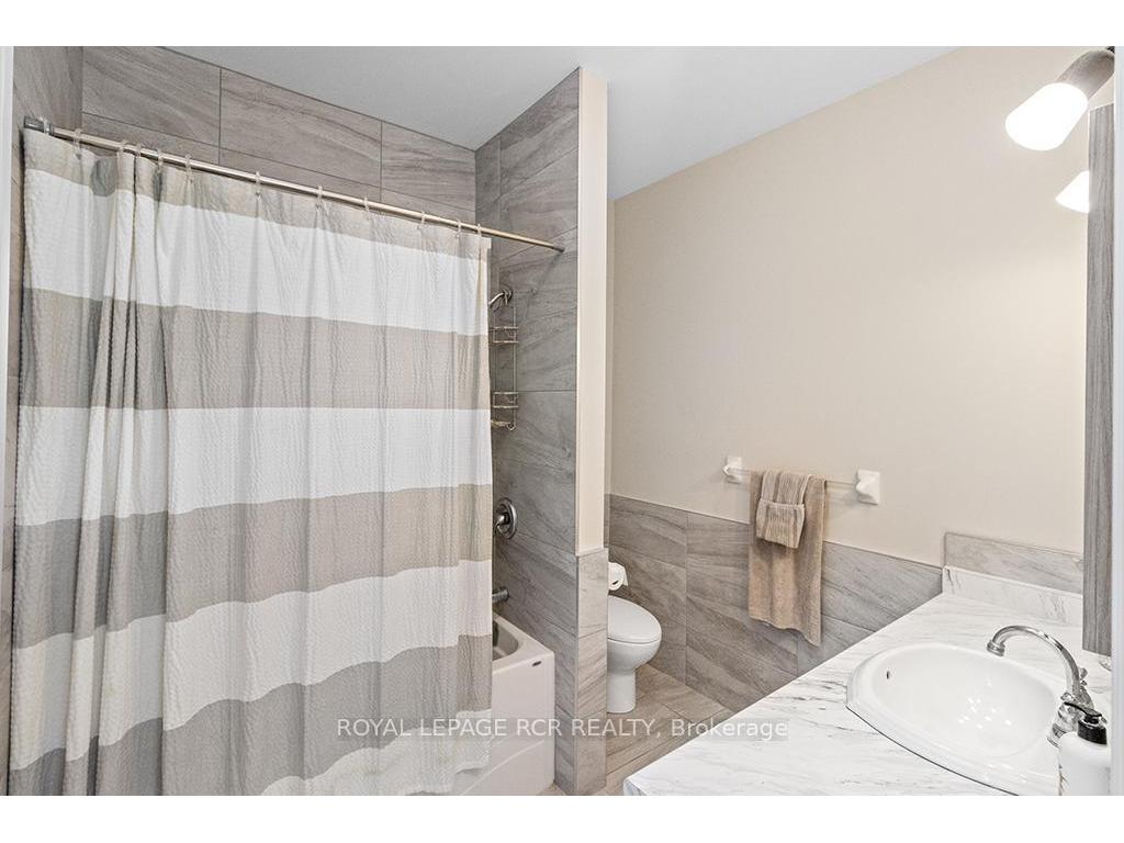 









5680


Wellington Road 23

N/A,
Erin,




ON
N0B 1T0


