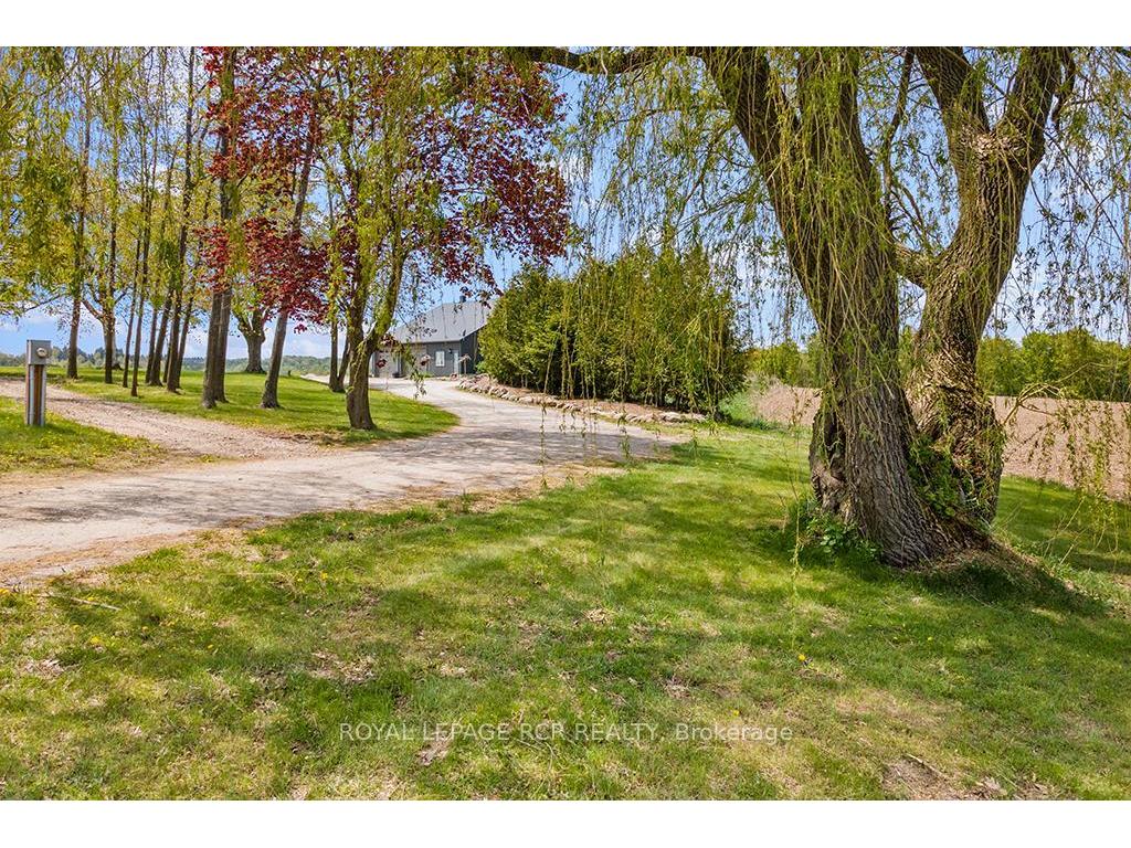 









5680


Wellington Road 23

N/A,
Erin,




ON
N0B 1T0

