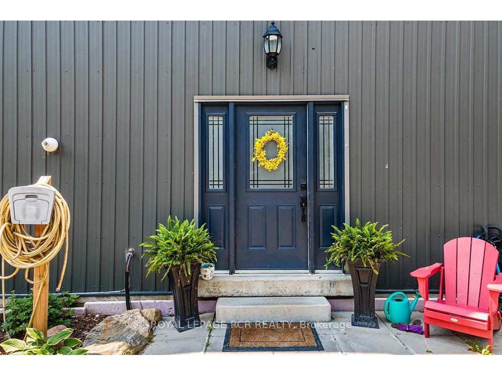









5680


Wellington Road 23

N/A,
Erin,







ON
N0B 1T0


