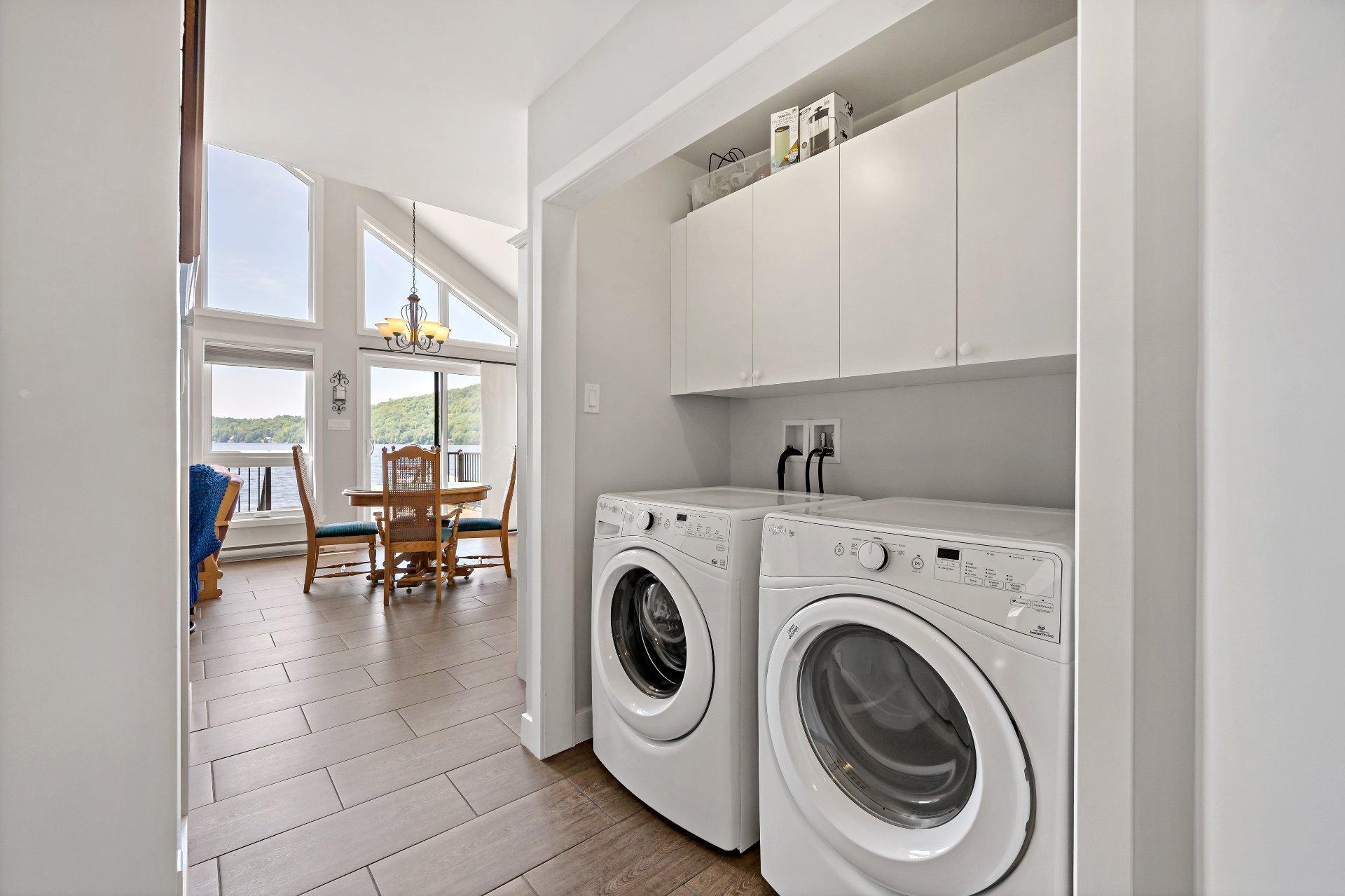









2146


Ch. du Tour-du-Lac

,
Lac-des-Plages,




QC
J0T1K0

