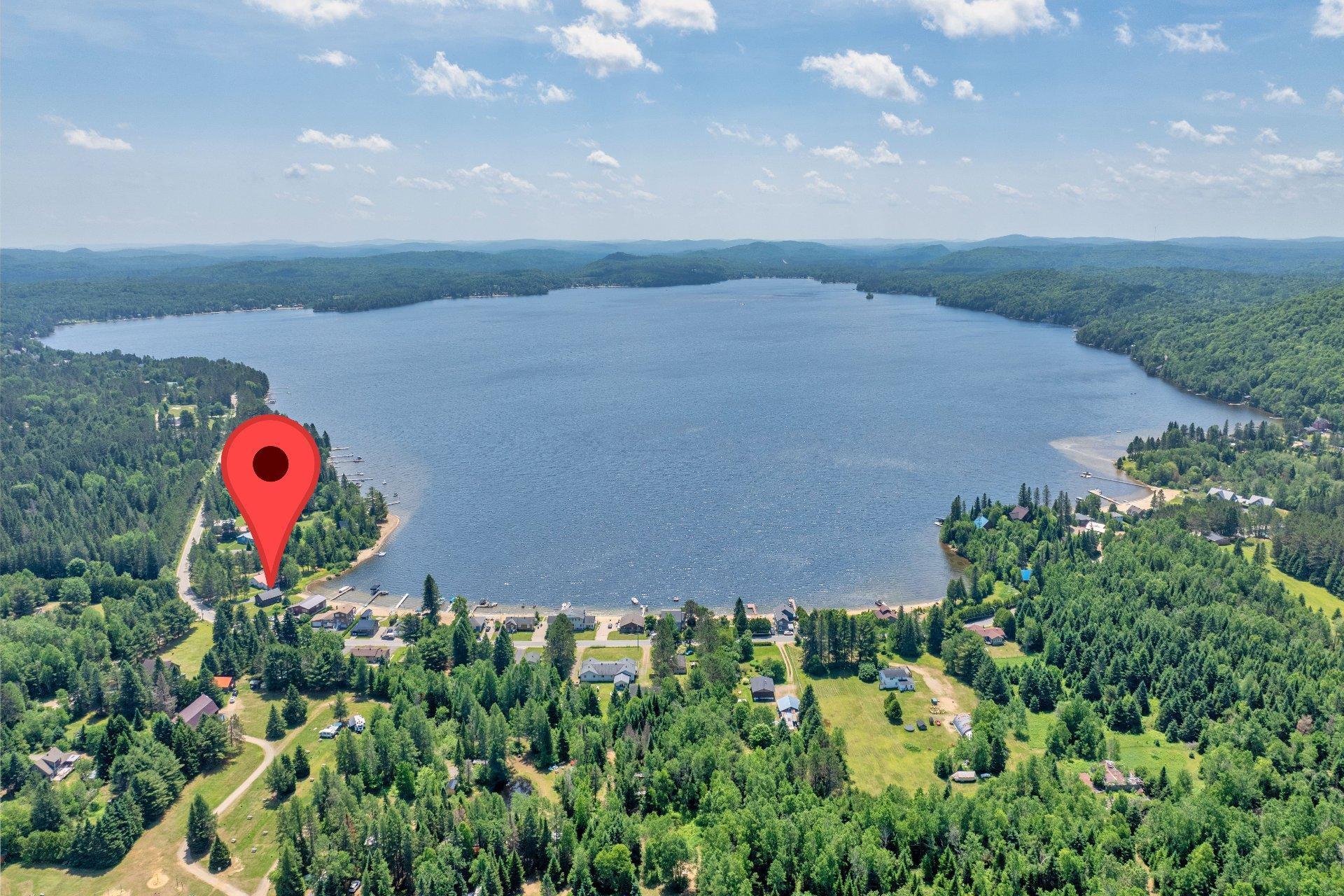 









2146


Ch. du Tour-du-Lac

,
Lac-des-Plages,




QC
J0T1K0

