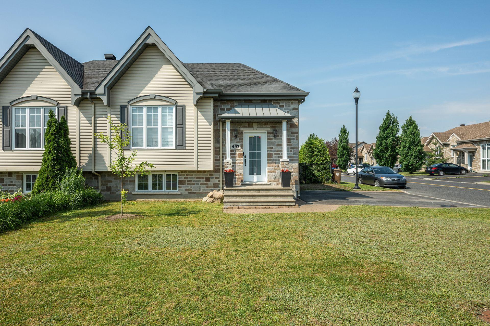 









475


Rue des Orioles

,
Saint-Amable,




QC
J0L1N0

