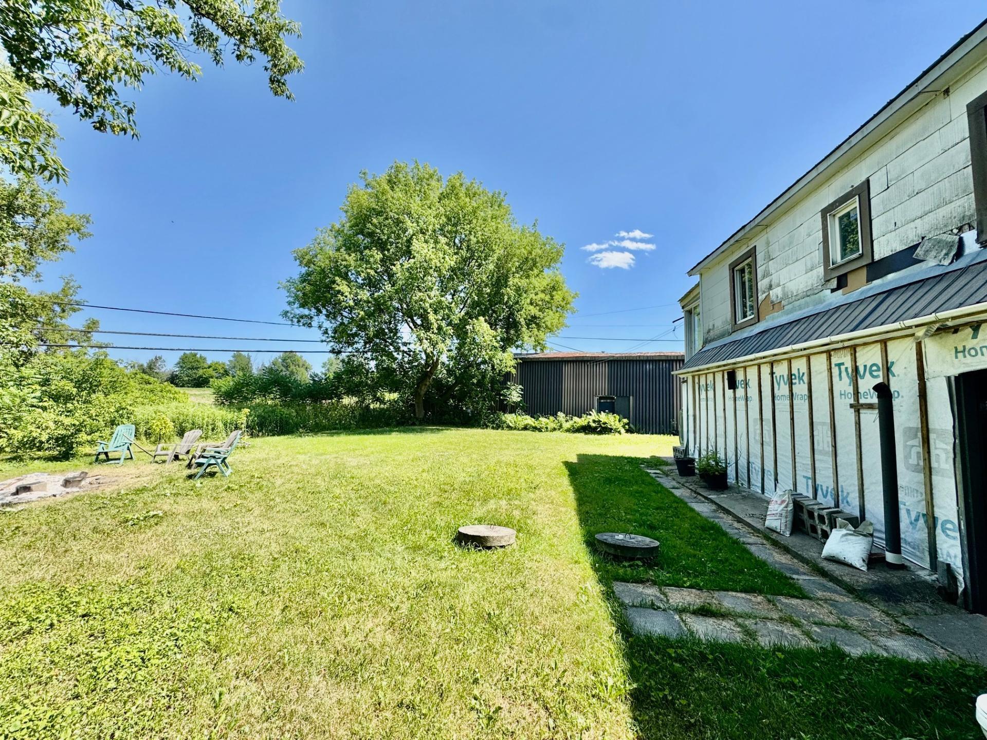 









200


Rg St-Esprit

,
L'Épiphanie,




QC
J5X2M2

