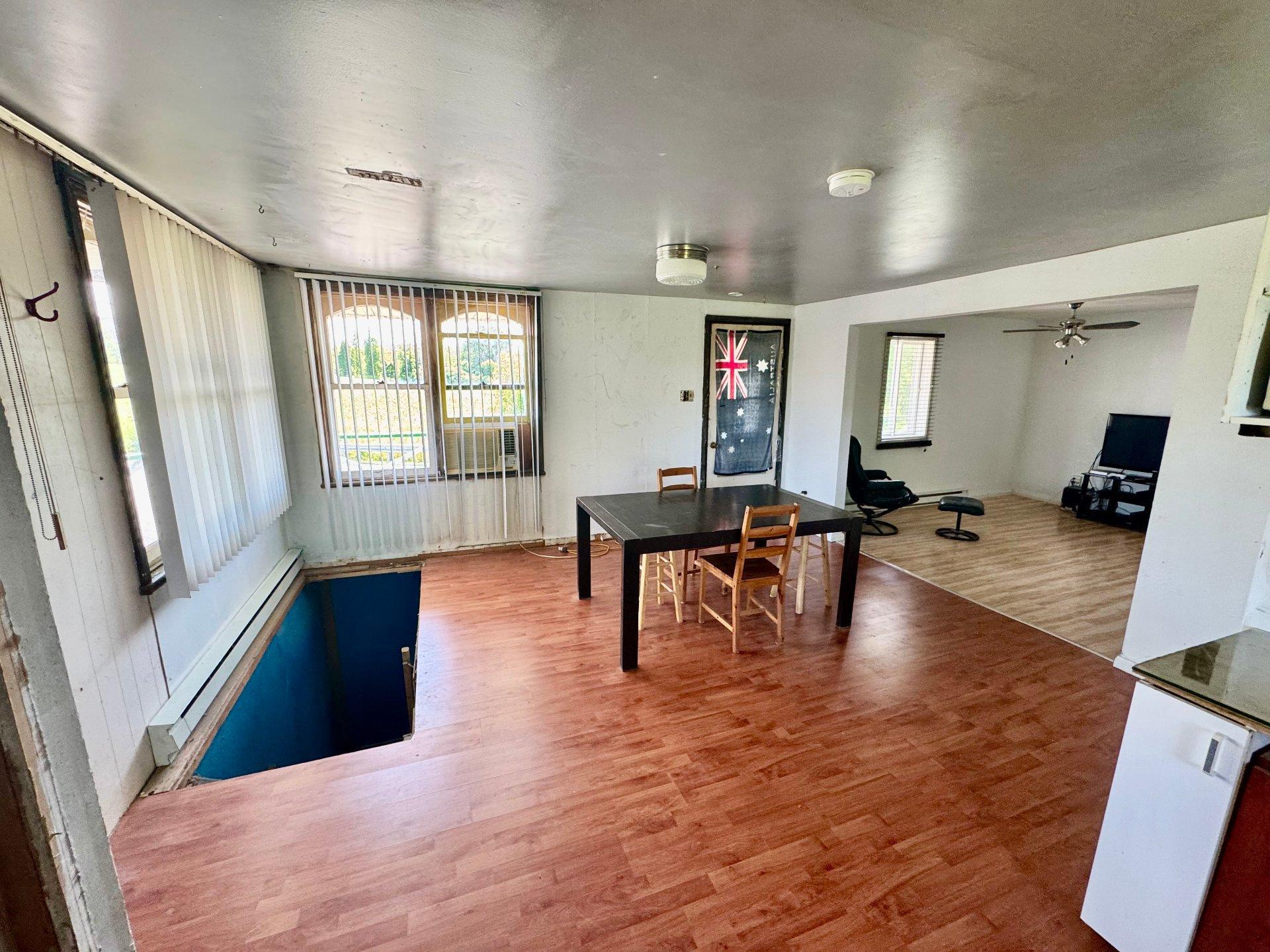 









200


Rg St-Esprit

,
L'Épiphanie,




QC
J5X2M2


