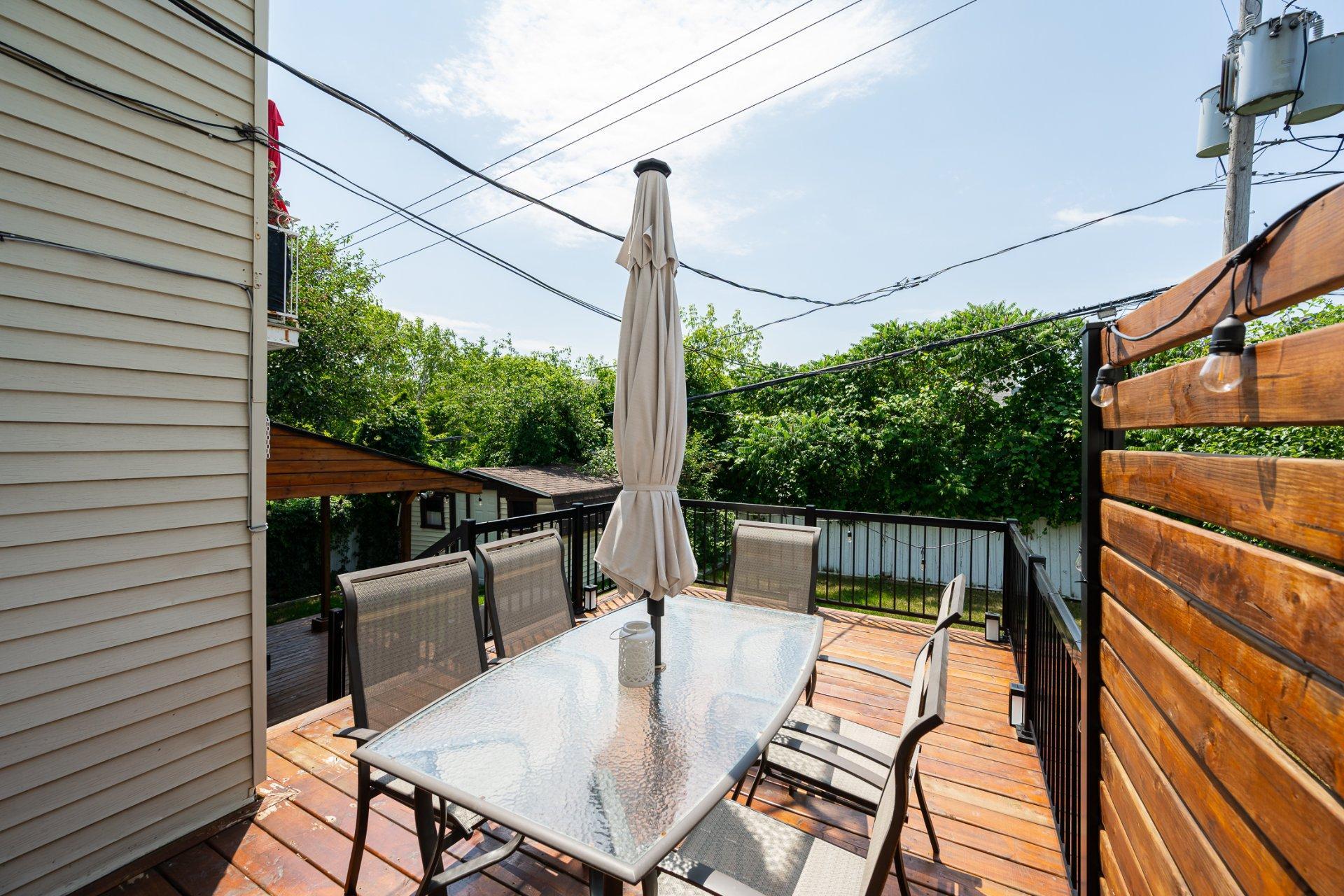 









1698

 - 1702


Rue de Touraine

,
Laval (Chomedey),




QC
H7N5W6

