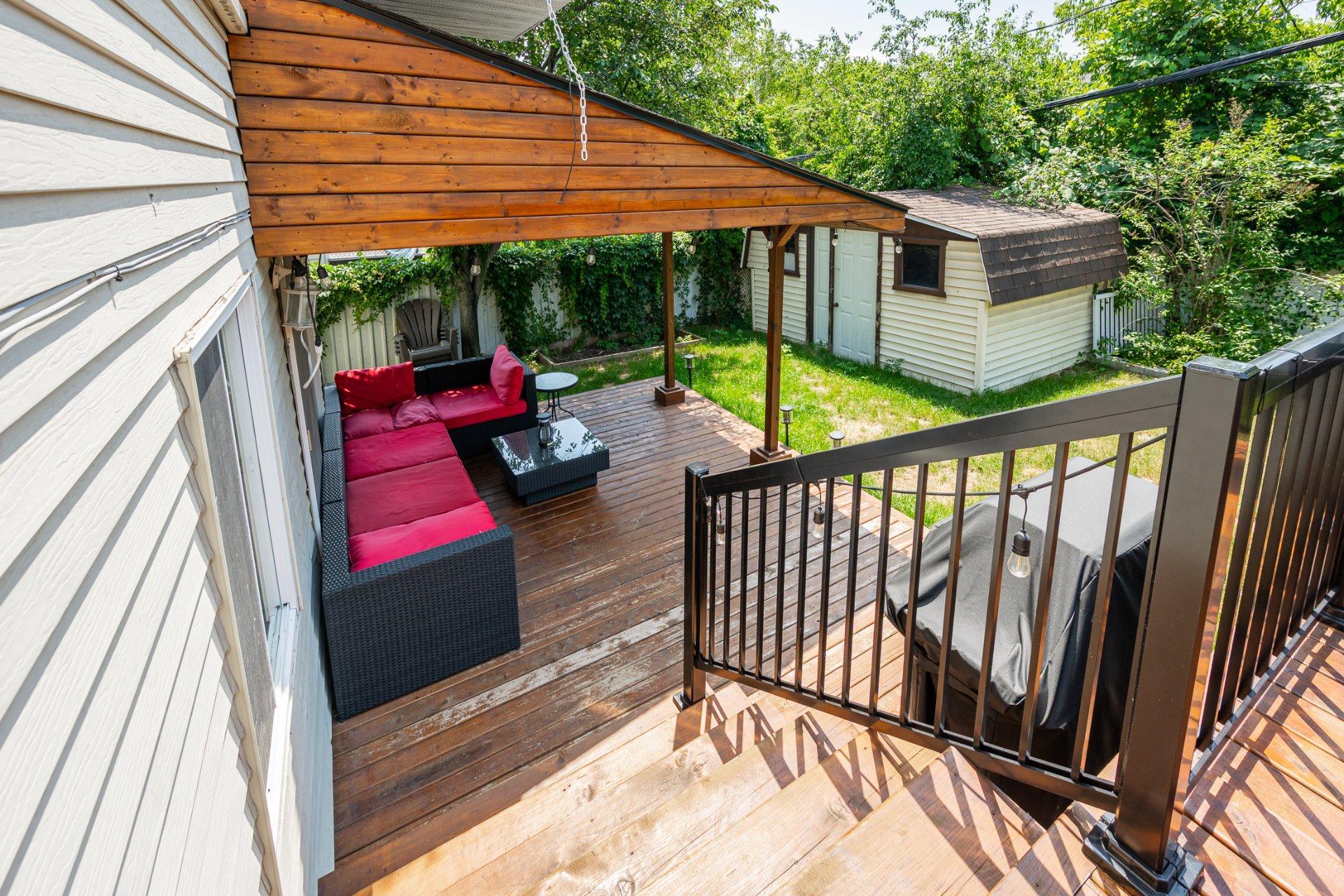 









1698

 - 1702


Rue de Touraine

,
Laval (Chomedey),




QC
H7N5W6

