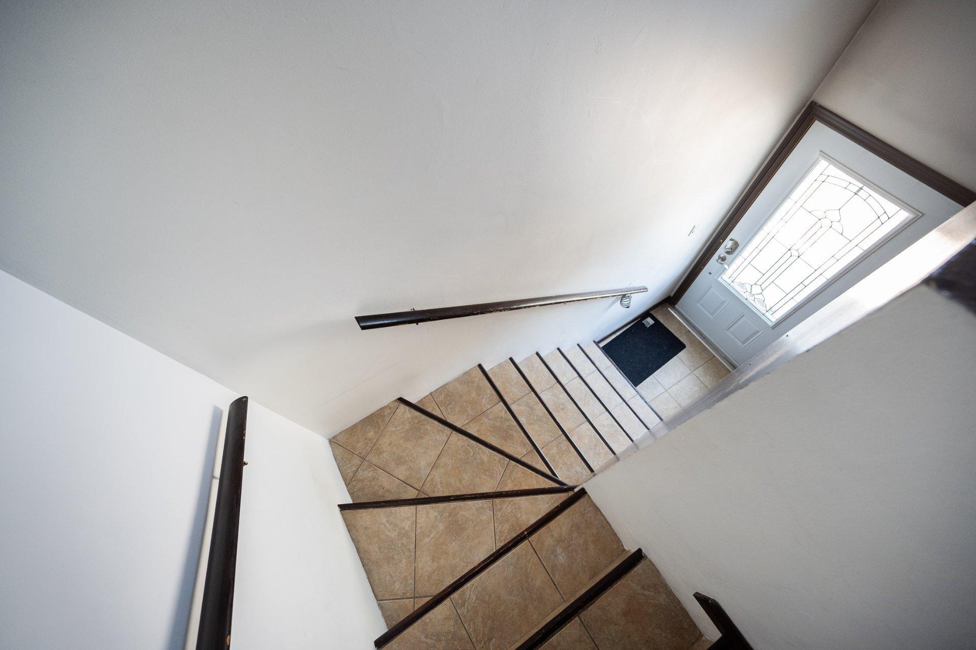 









1698

 - 1702


Rue de Touraine

,
Laval (Chomedey),




QC
H7N5W6

