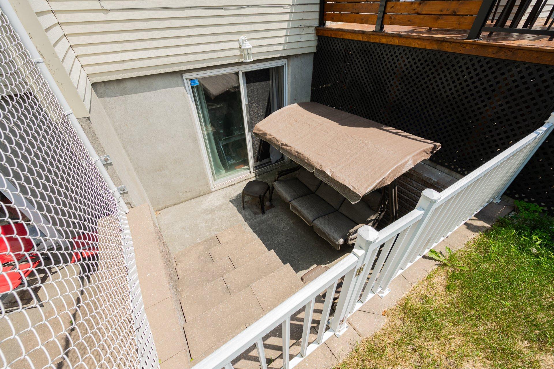 









1698

 - 1702


Rue de Touraine

,
Laval (Chomedey),




QC
H7N5W6

