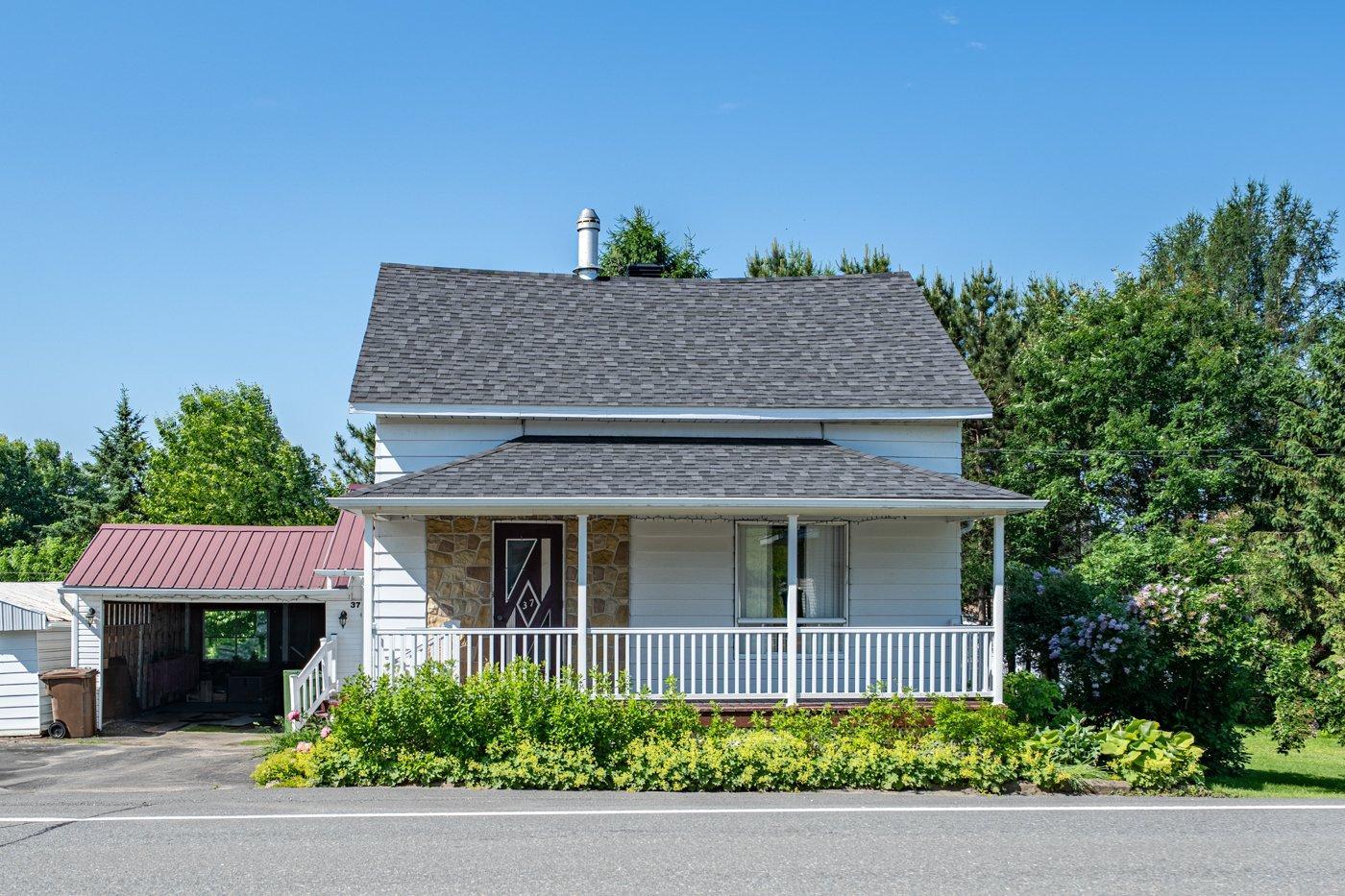 









37


Route 161

,
Notre-Dame-de-Ham,




QC
G0P1C0

