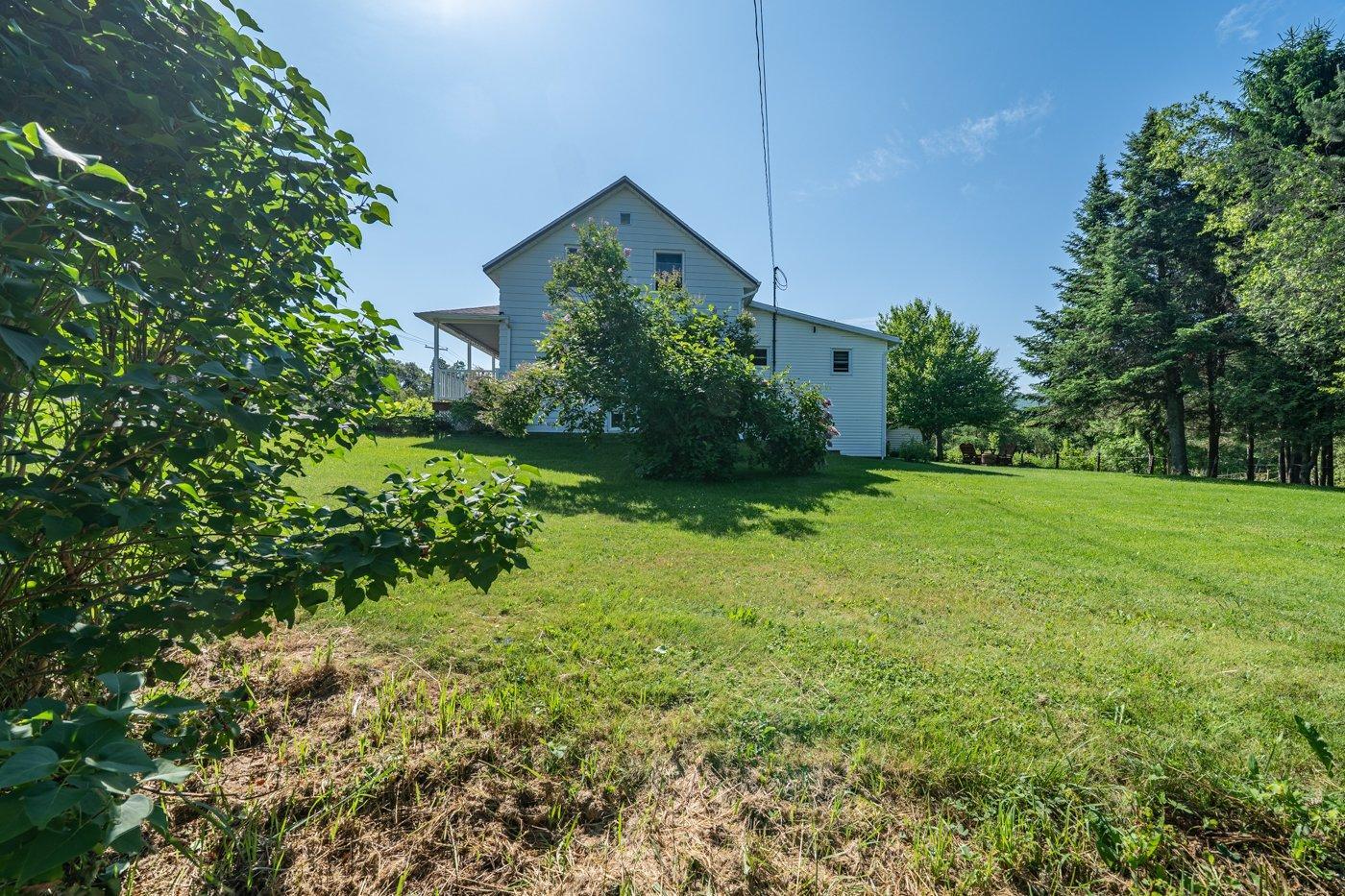 









37


Route 161

,
Notre-Dame-de-Ham,




QC
G0P1C0

