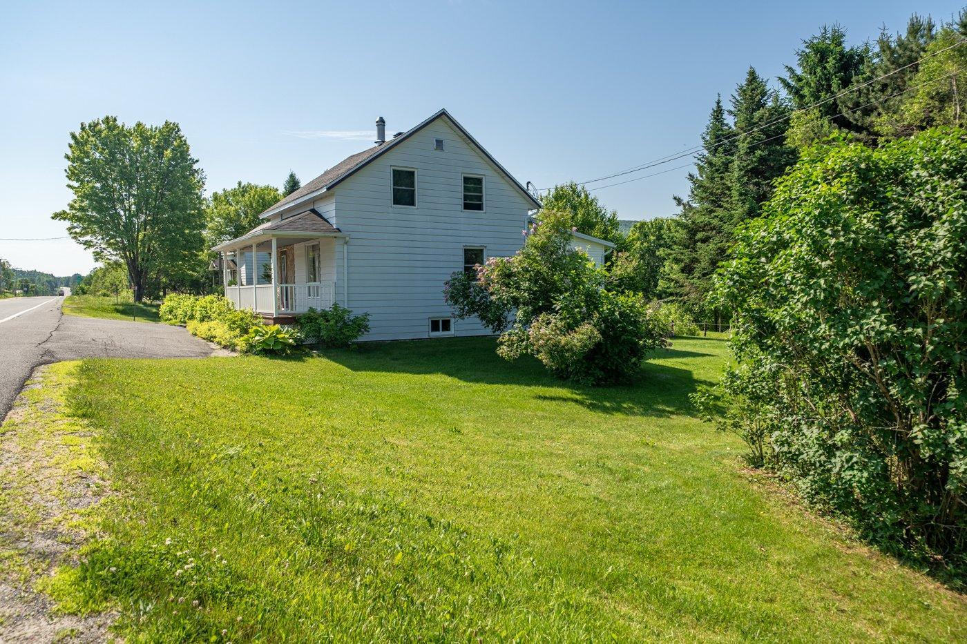









37


Route 161

,
Notre-Dame-de-Ham,




QC
G0P1C0

