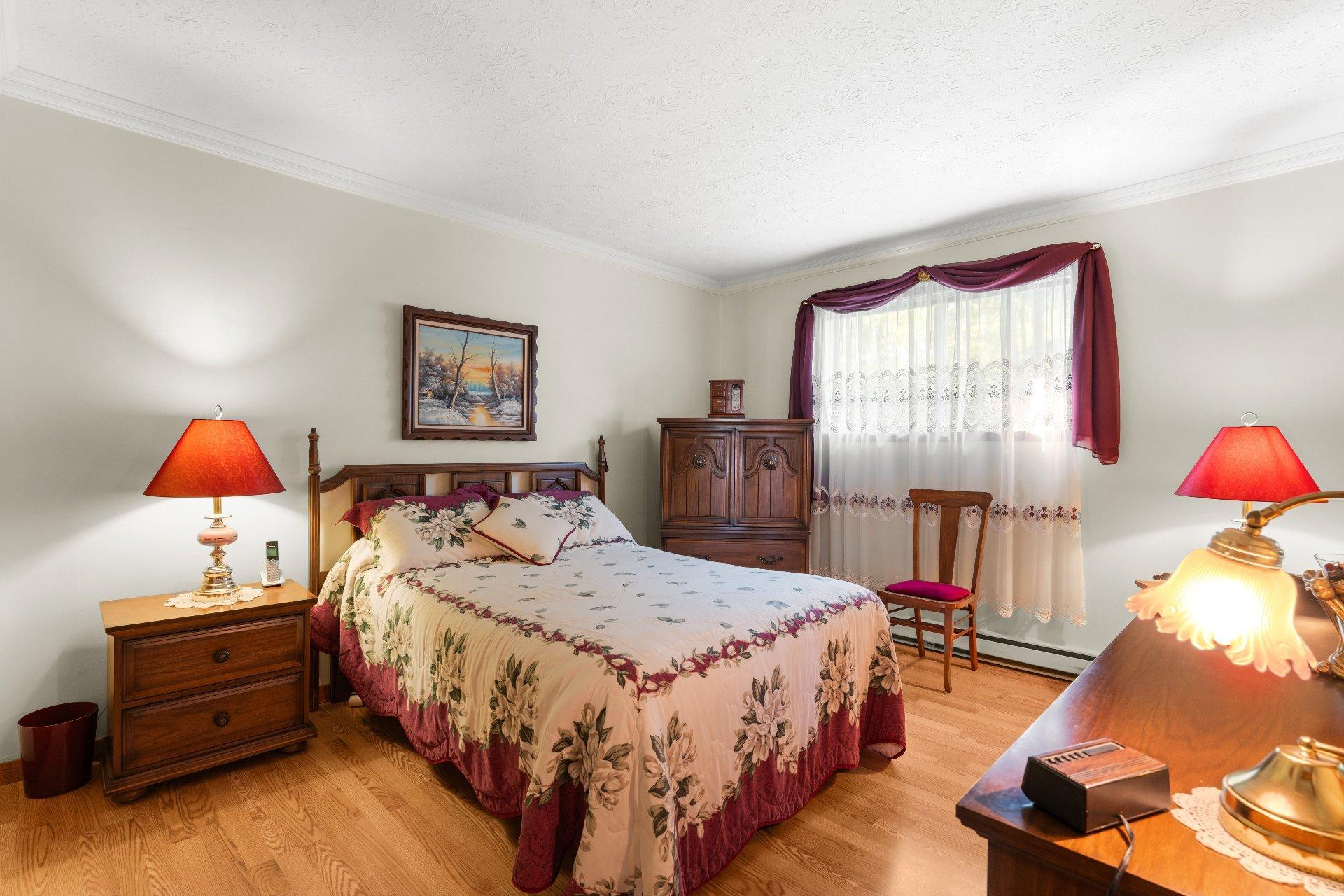 









4318


Rue Martin

,
Sherbrooke (Brompton/Rock Forest/Saint-Élie/Deauville),




QC
J1N1S9

