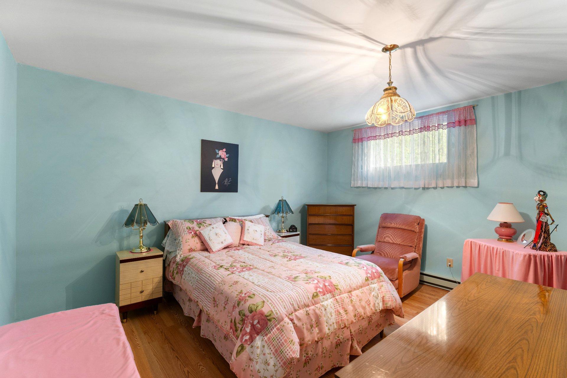 









4318


Rue Martin

,
Sherbrooke (Brompton/Rock Forest/Saint-Élie/Deauville),




QC
J1N1S9


