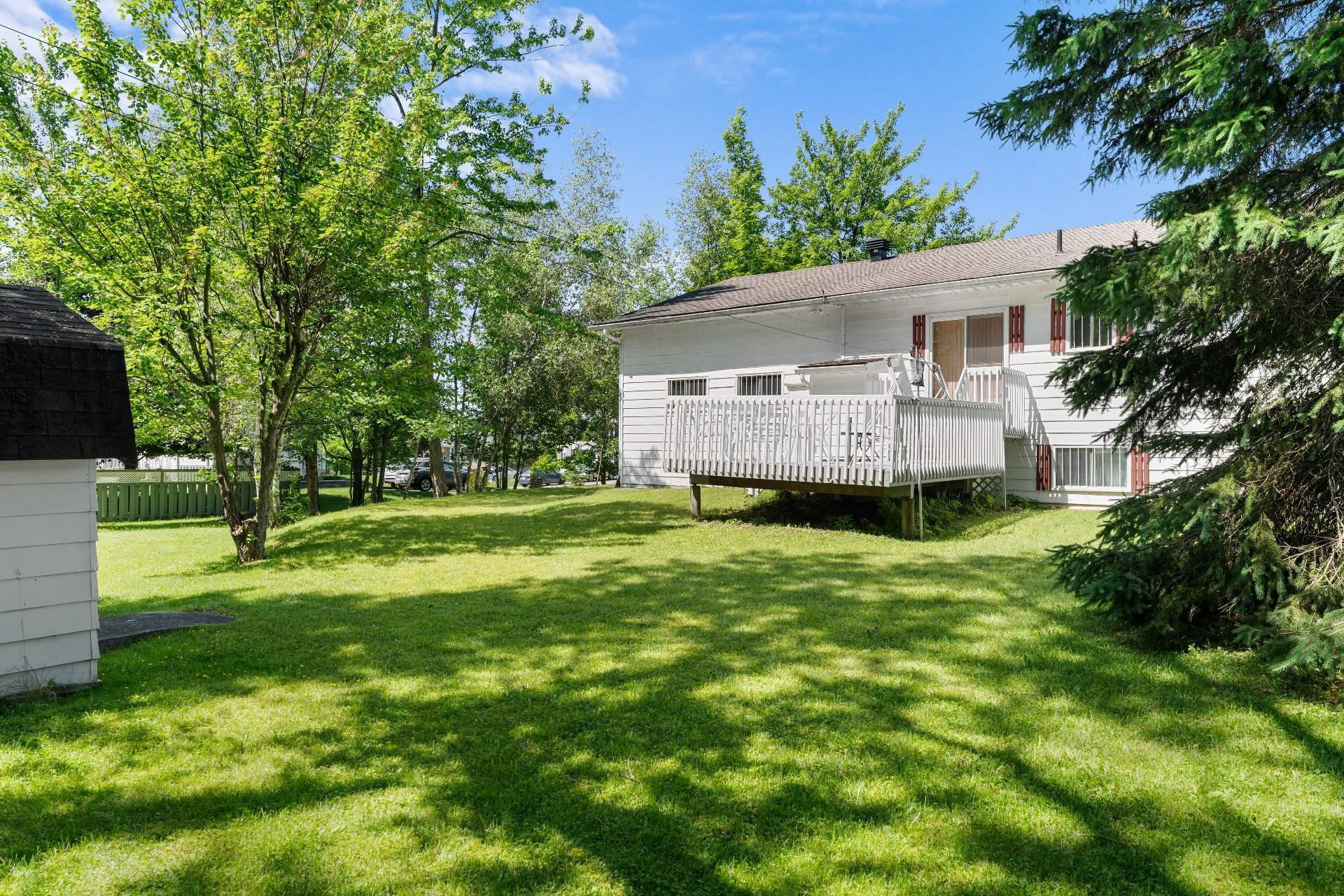 









4318


Rue Martin

,
Sherbrooke (Brompton/Rock Forest/Saint-Élie/Deauville),




QC
J1N1S9

