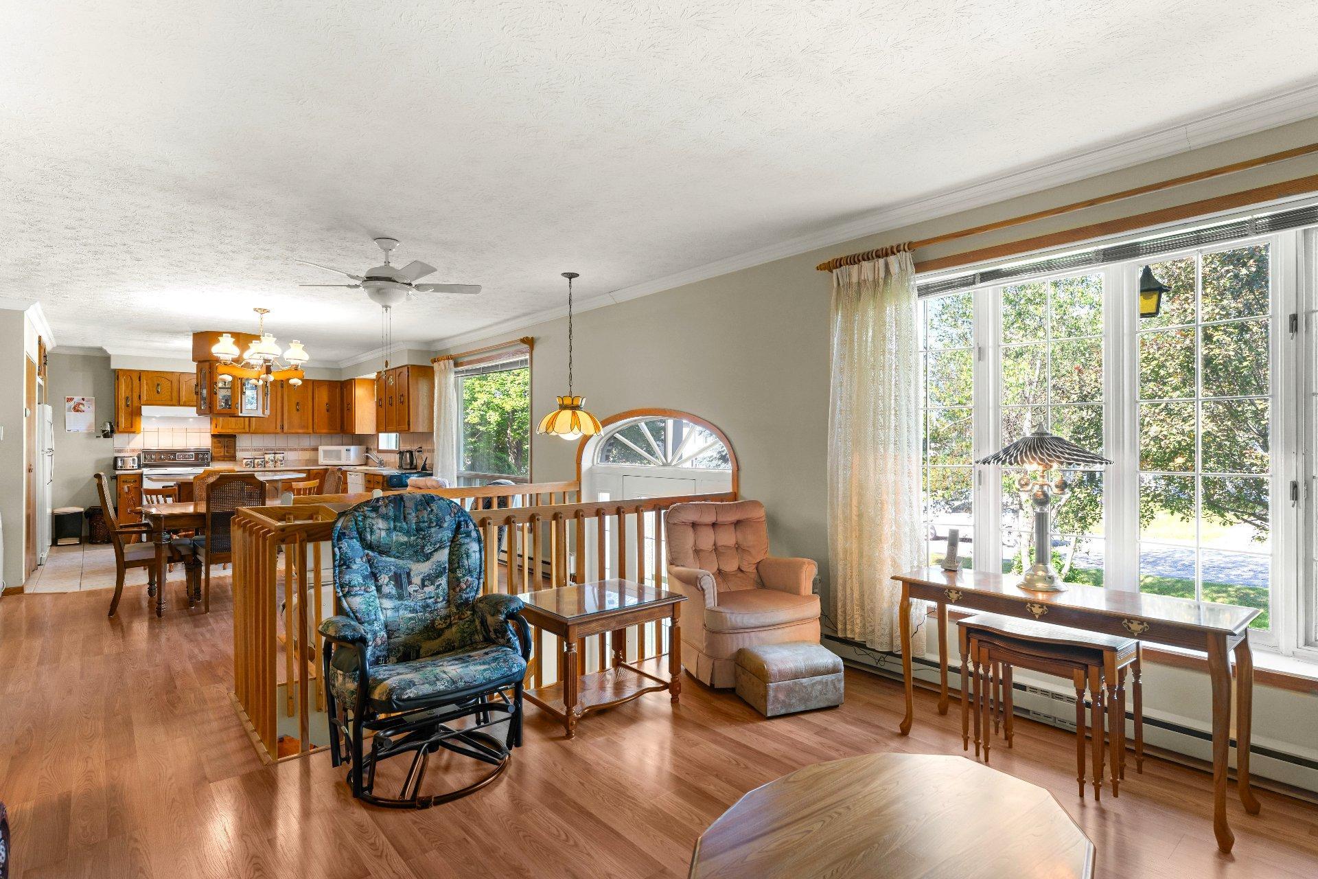 









4318


Rue Martin

,
Sherbrooke (Brompton/Rock Forest/Saint-Élie/Deauville),




QC
J1N1S9

