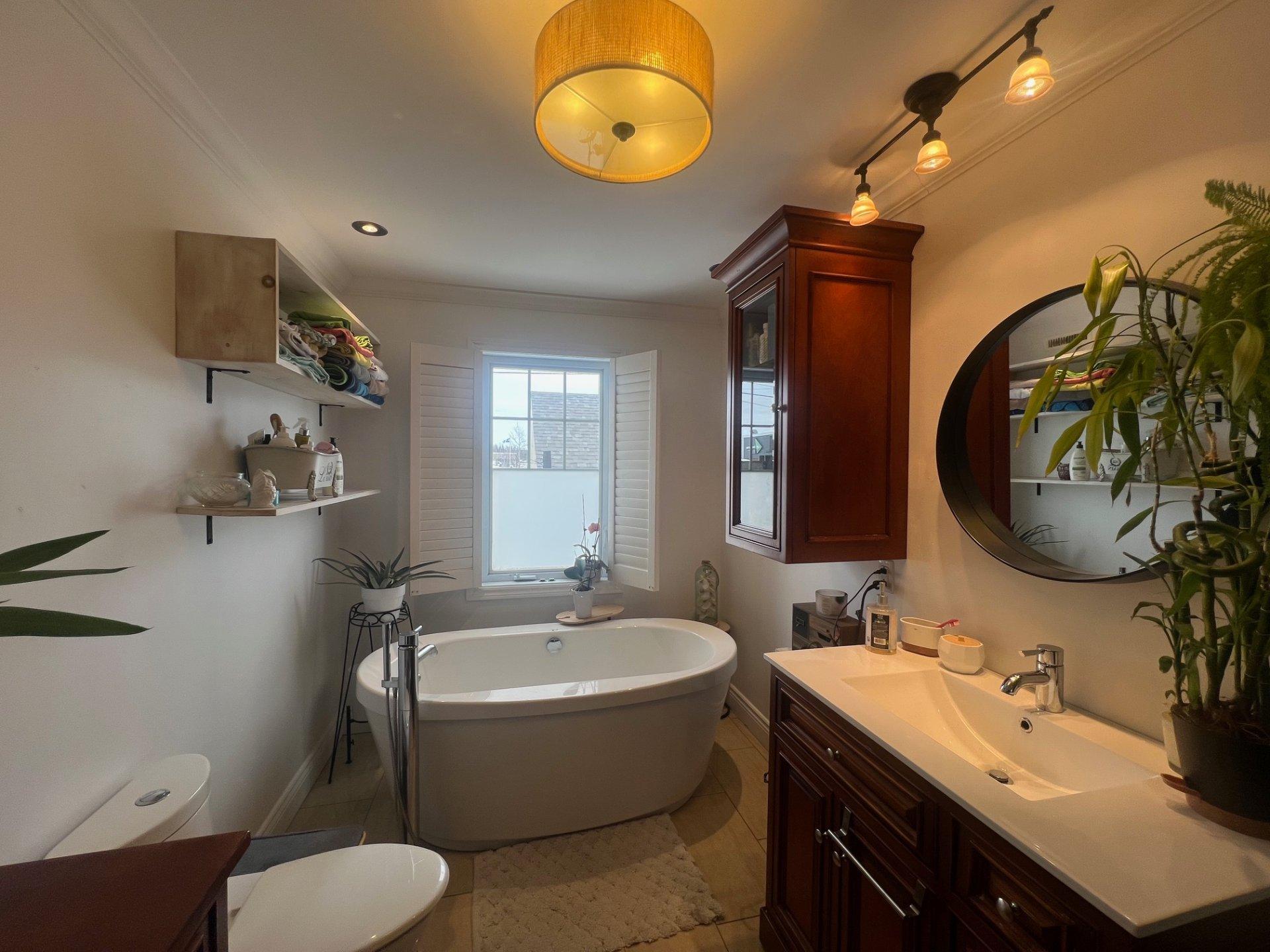 









189


Rue Joe-Mann

,
Chibougamau,




QC
G8P3B6


